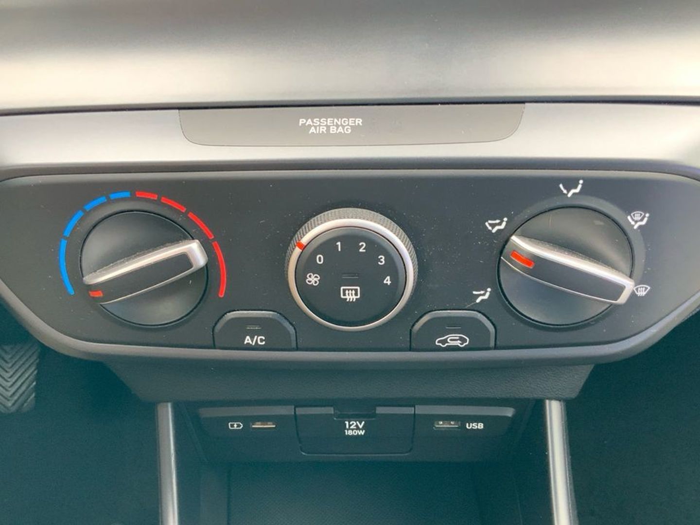 Hyundai Bayon 1.0 TGDI 48V Maxx 74 kW (100 CV)