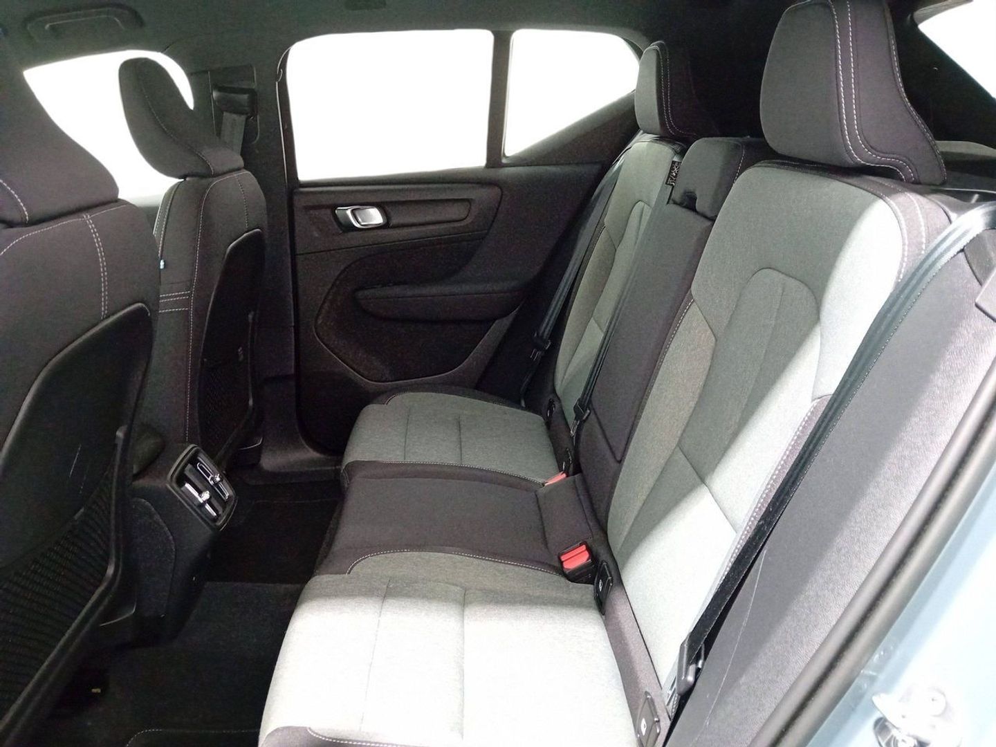 Volvo XC40 B3 G Core Auto 120 kW (163 CV)