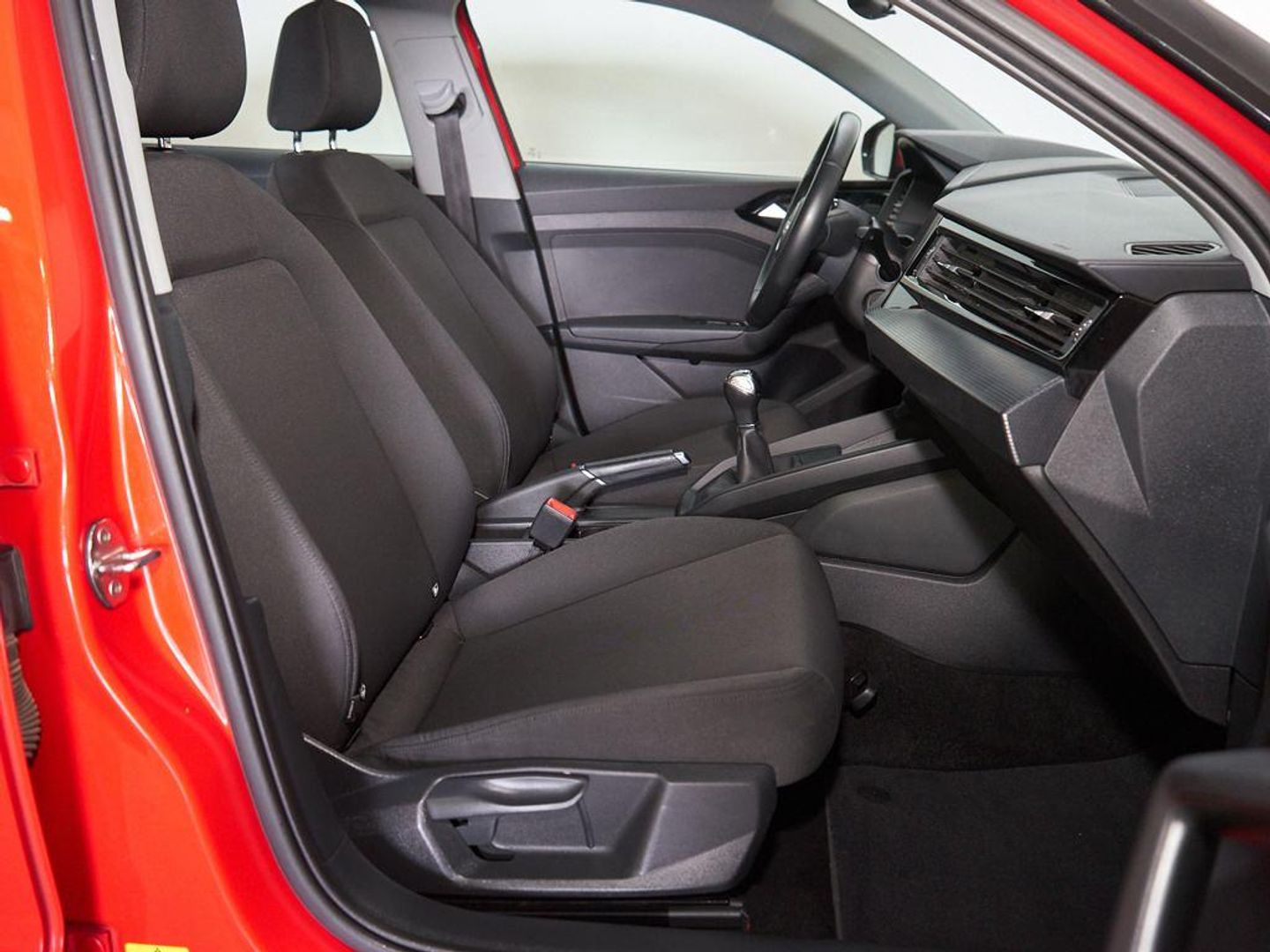 Audi A1 Sportback Advanced 25 TFSI 70 kW (95 CV)