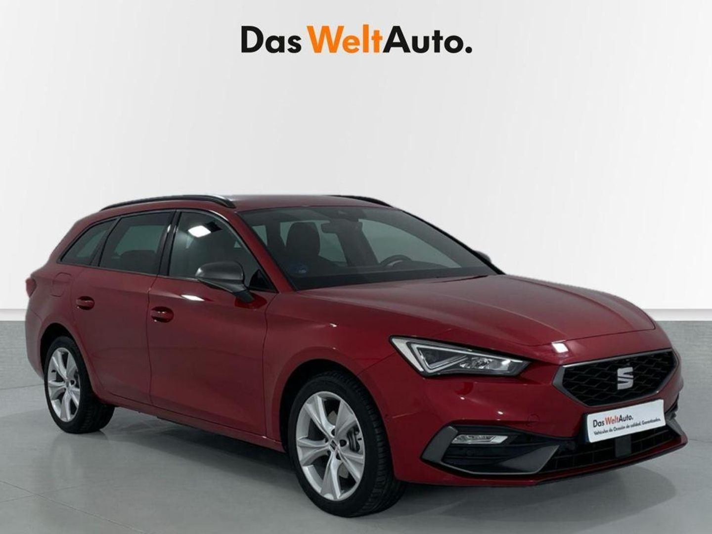 SEAT Leon ST 1.4 e-Hybrid S&S FR XM DSG 150 kW (204 CV) Rojo Familiar