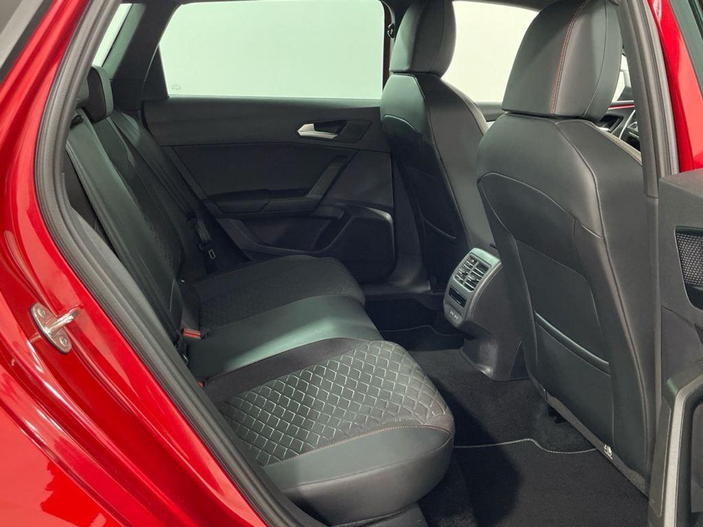 SEAT Leon ST 1.4 e-Hybrid S&S FR XM DSG 150 kW (204 CV)