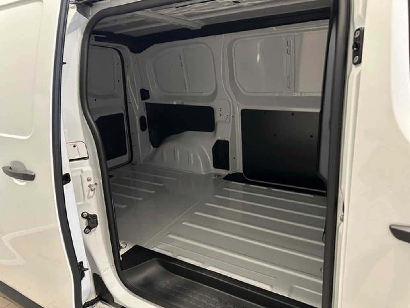 Citroen Jumpy Furgon BlueHDI 120 Talla M 88 kW (120 CV)
