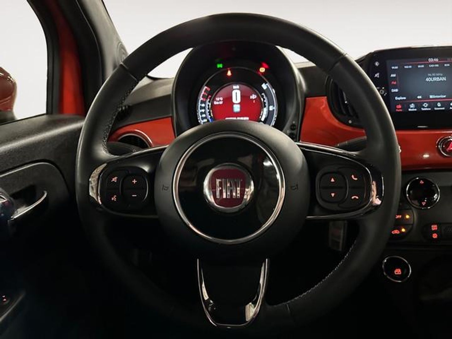 Fiat 500C 1.0 Hybrid Dolcevita 51 kW (70 CV)