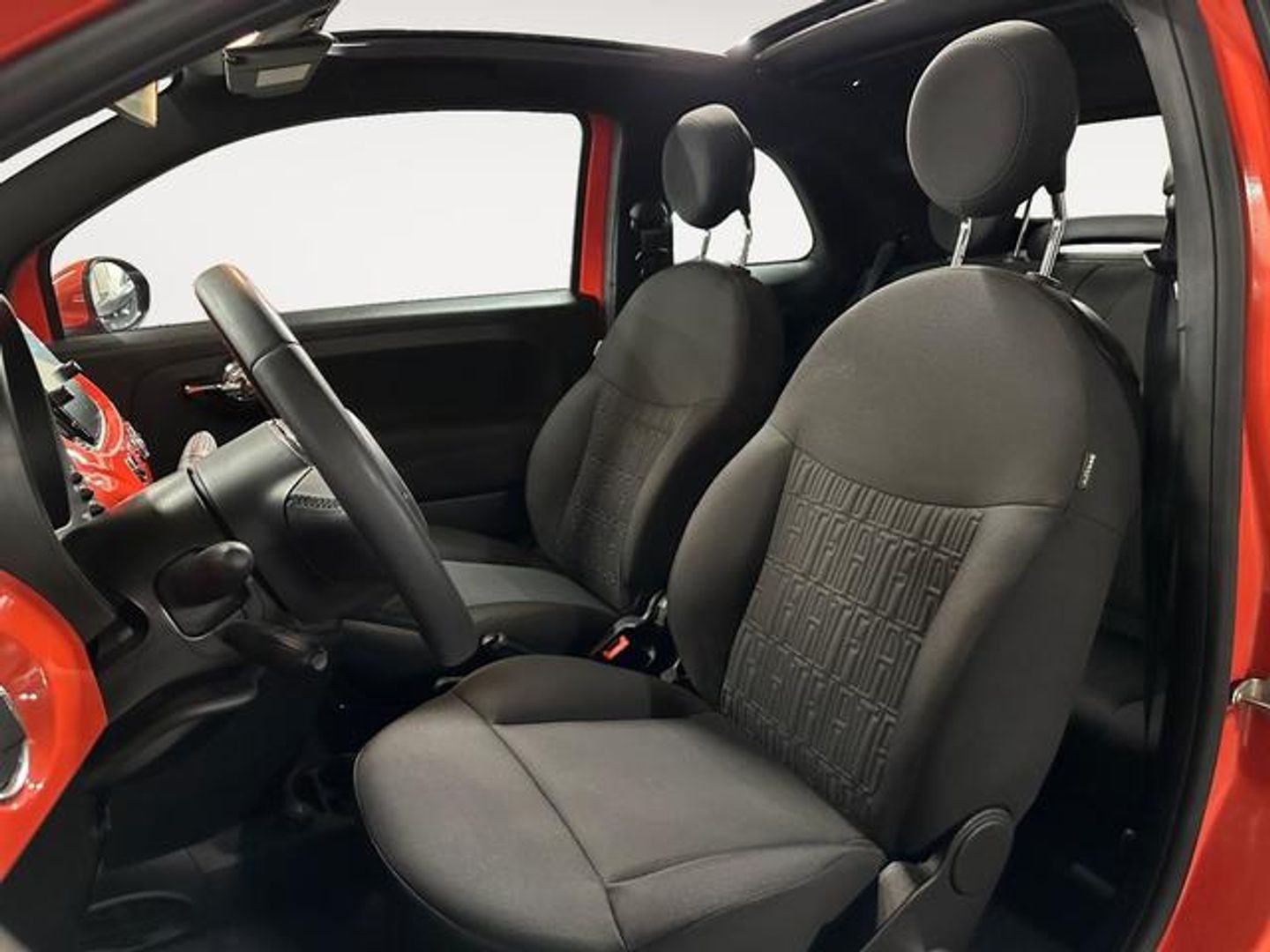 Fiat 500C 1.0 Hybrid Dolcevita 51 kW (70 CV)