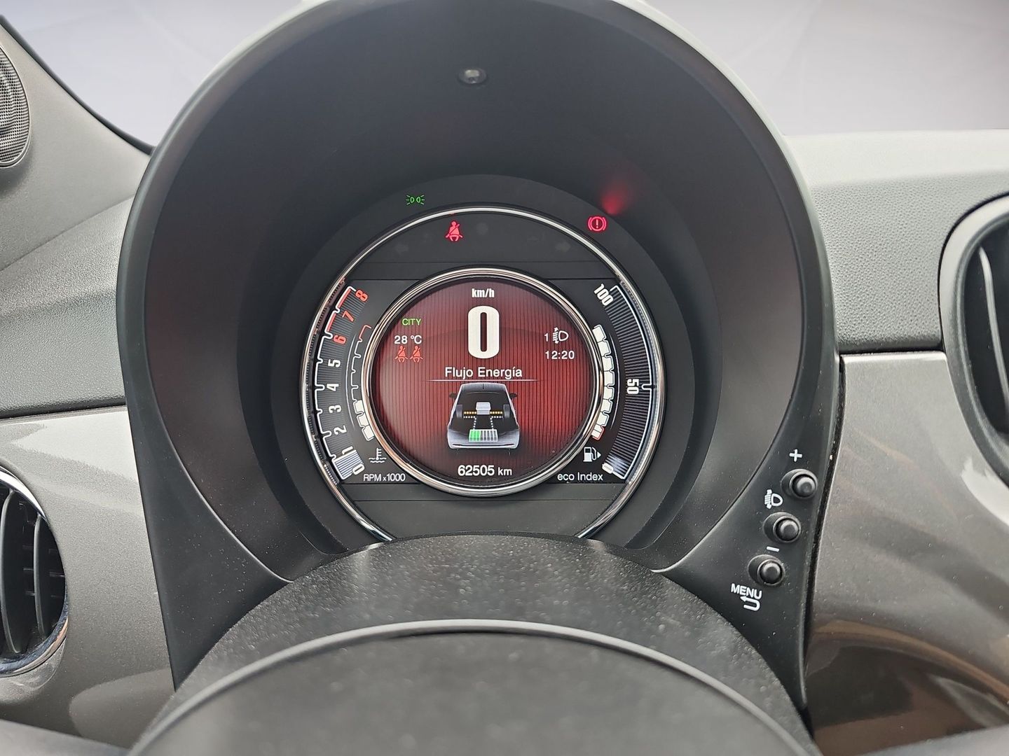Fiat 500 1.0 Hybrid Dolcevita 51 kW (70 CV)