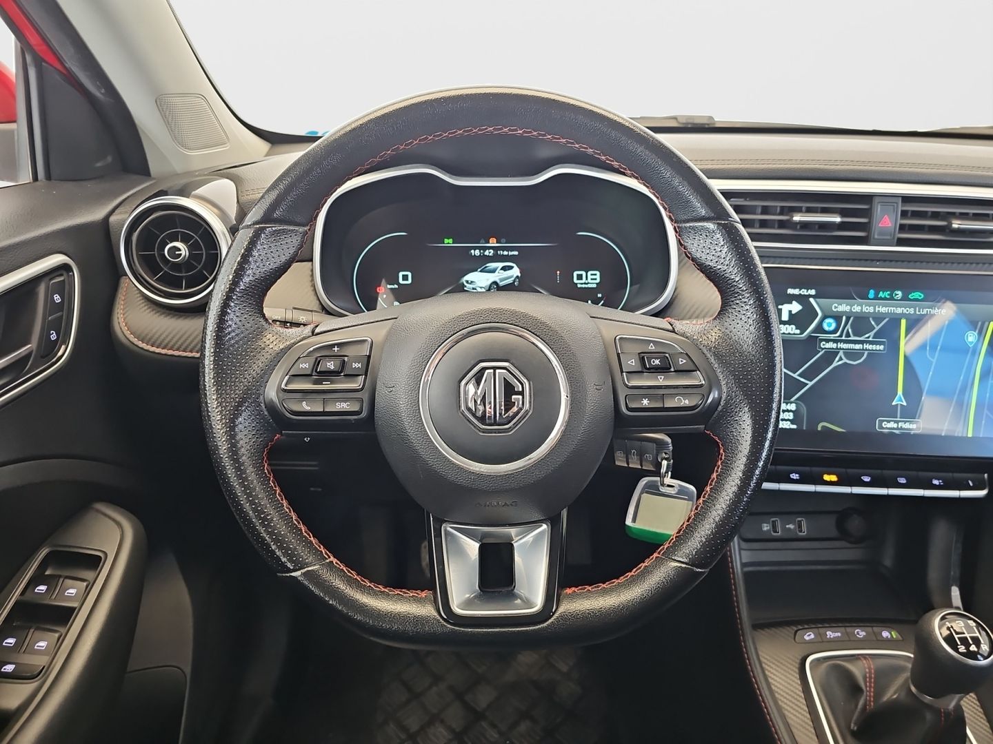 MG ZS 1.5 Luxury 78 kW (106 CV)
