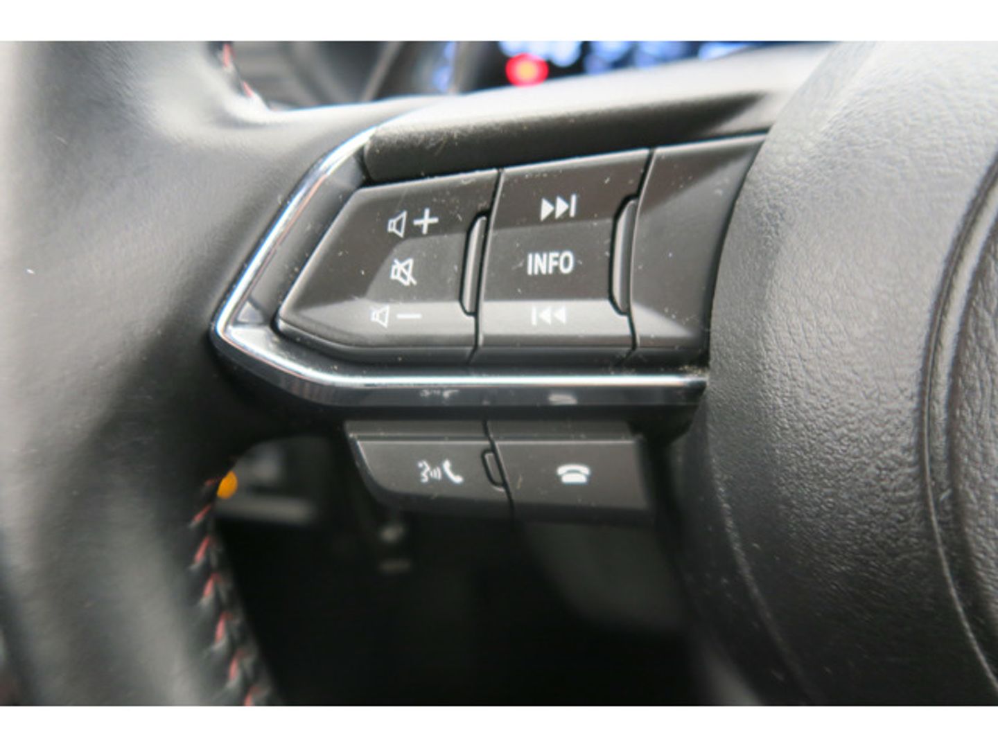 Mazda CX-5 2.2 DE Homura AT 135 kW (184 CV)