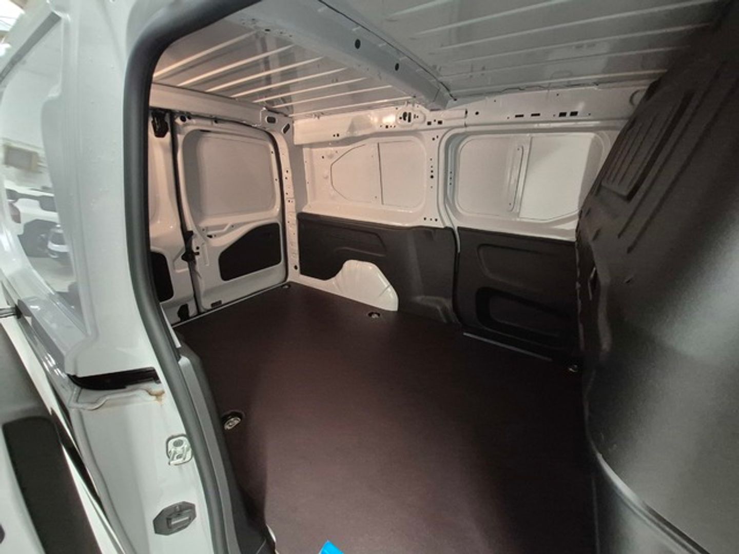 Peugeot Partner Furgon BlueHDi 100 Long 1000kg 75 kW (102 CV)