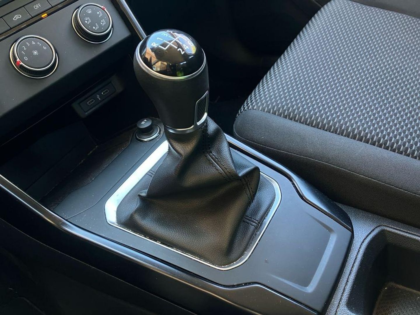 Volkswagen T-Roc Edition 1.0 TSI 81 kW (110 CV)
