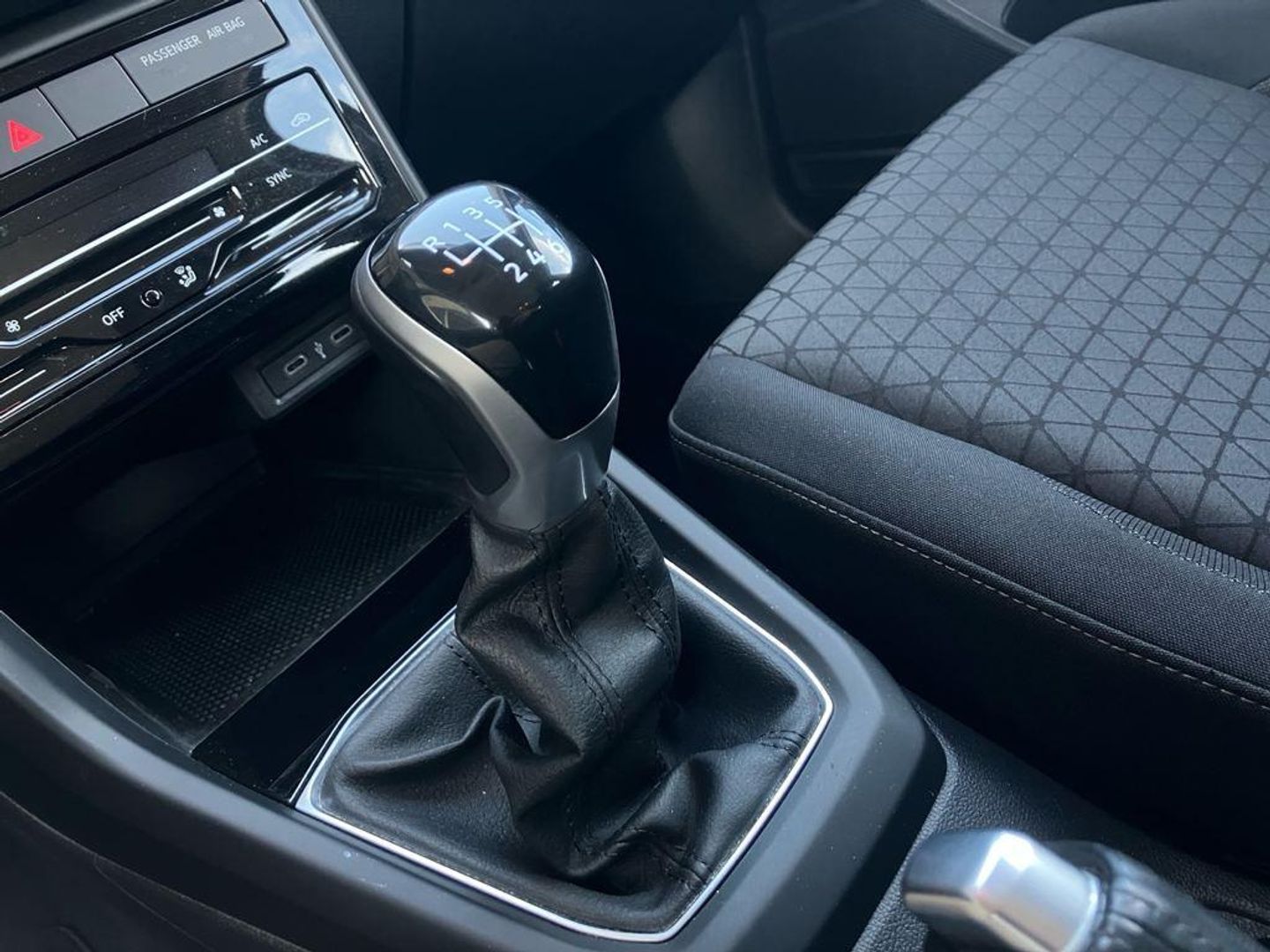 Volkswagen T-Cross Advance 1.0 TSI 81 kW (110 CV)