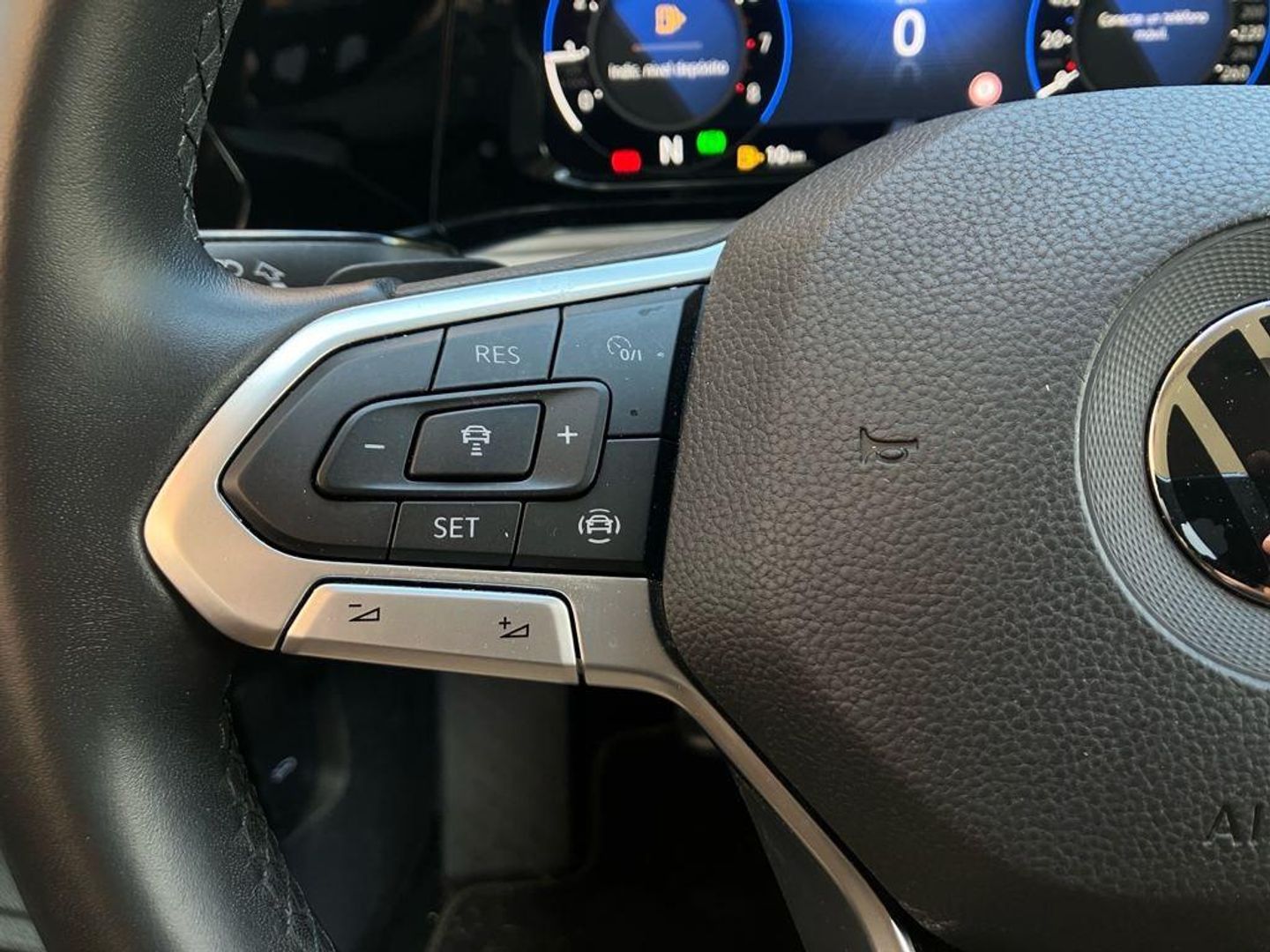 Volkswagen Golf Life 1.5 eTSI 96 kW (130 CV) DSG