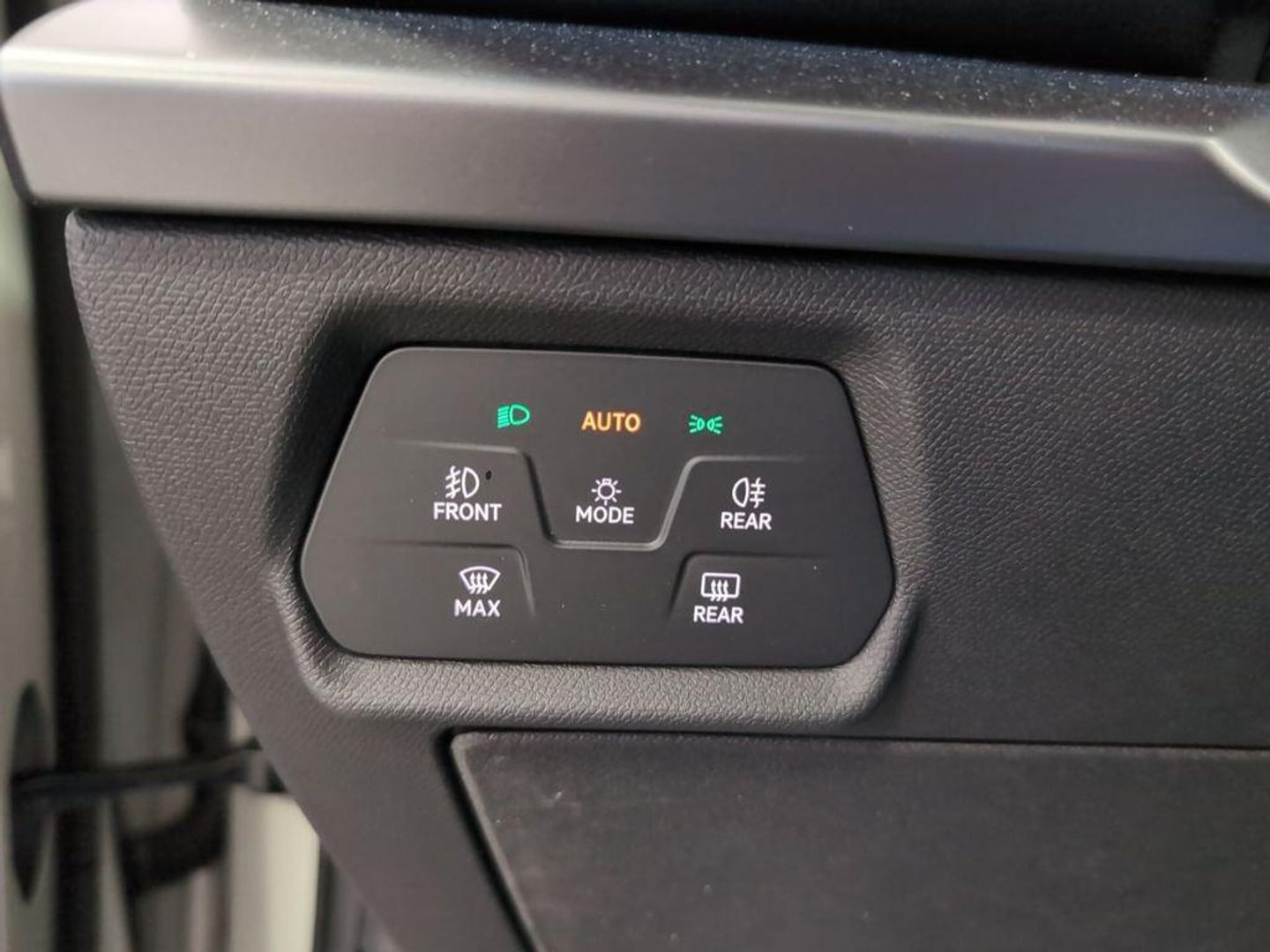 CUPRA León 1.5 eTSI DSG 110 kW (150 CV)