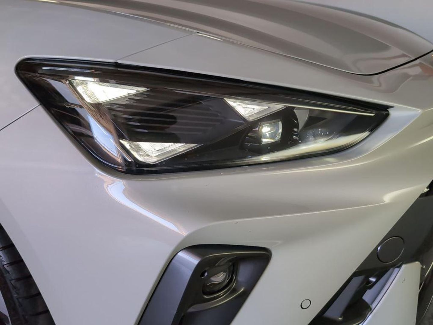 CUPRA León 1.5 eTSI DSG 110 kW (150 CV)