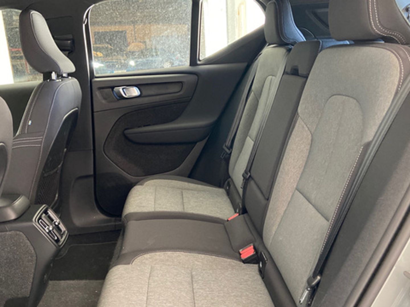 Volvo XC40 T2 Core Auto 95 kW (129 CV)