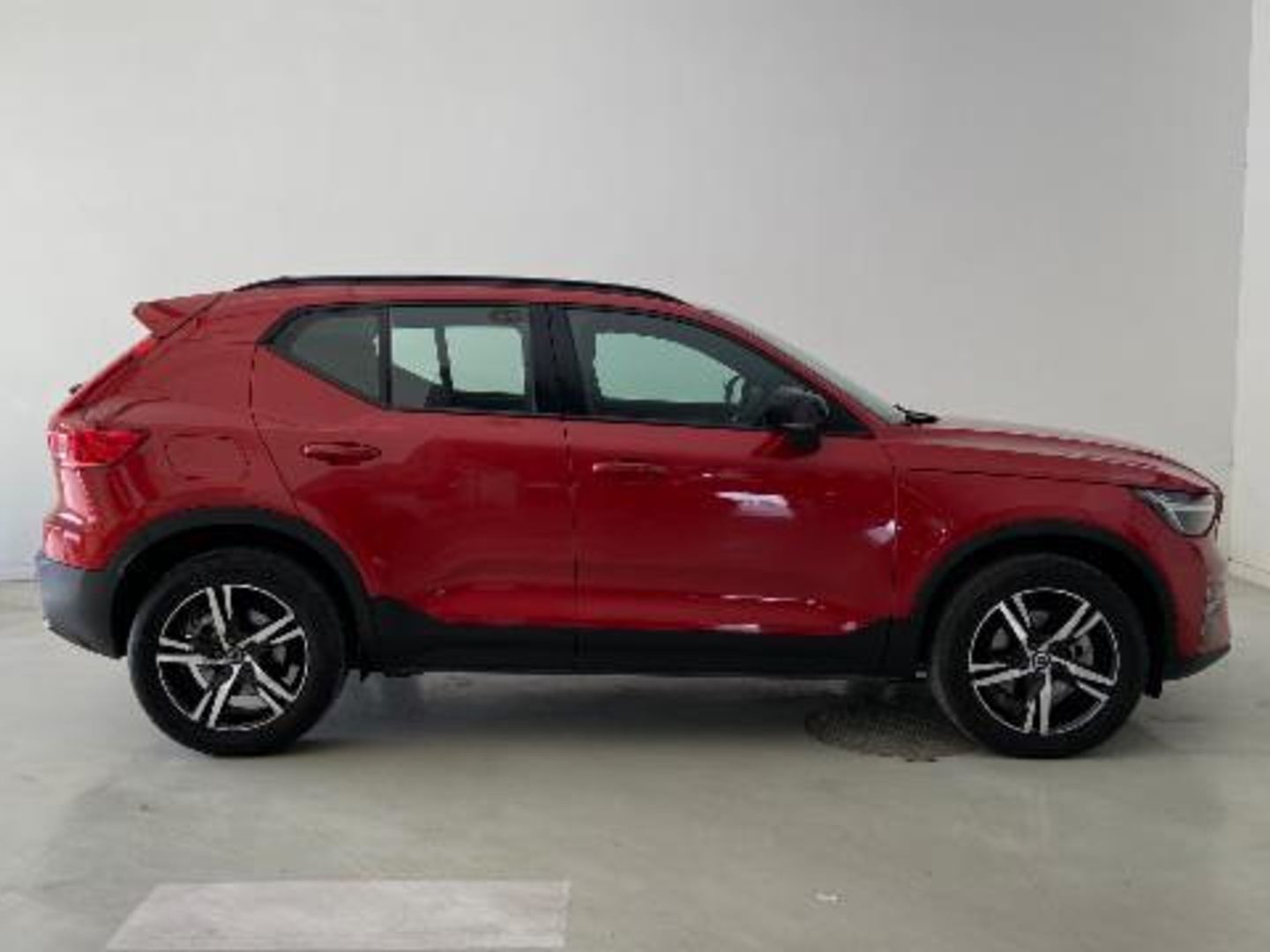Volvo XC40 B3 G Plus Dark Auto 120 kW (163 CV)