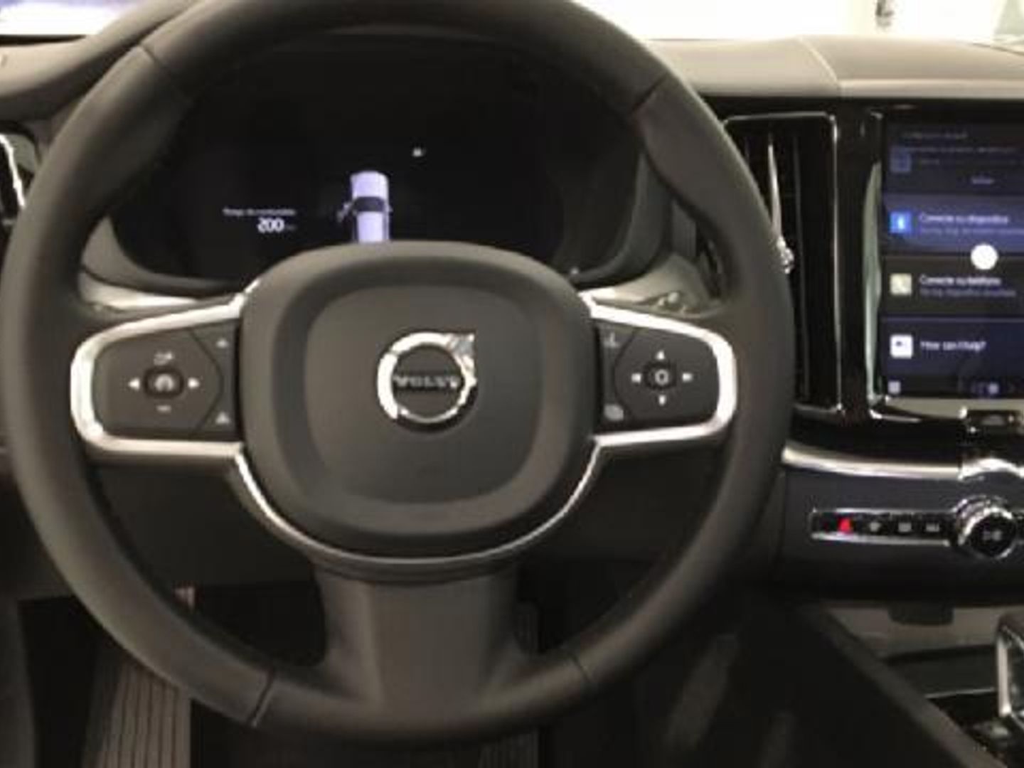 Volvo XC60 B4 D Momentum Auto 145 kW (197 CV)