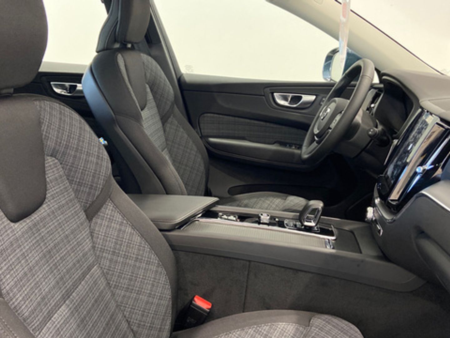 Volvo XC60 B4 D Core Auto 145 kW (197 CV)