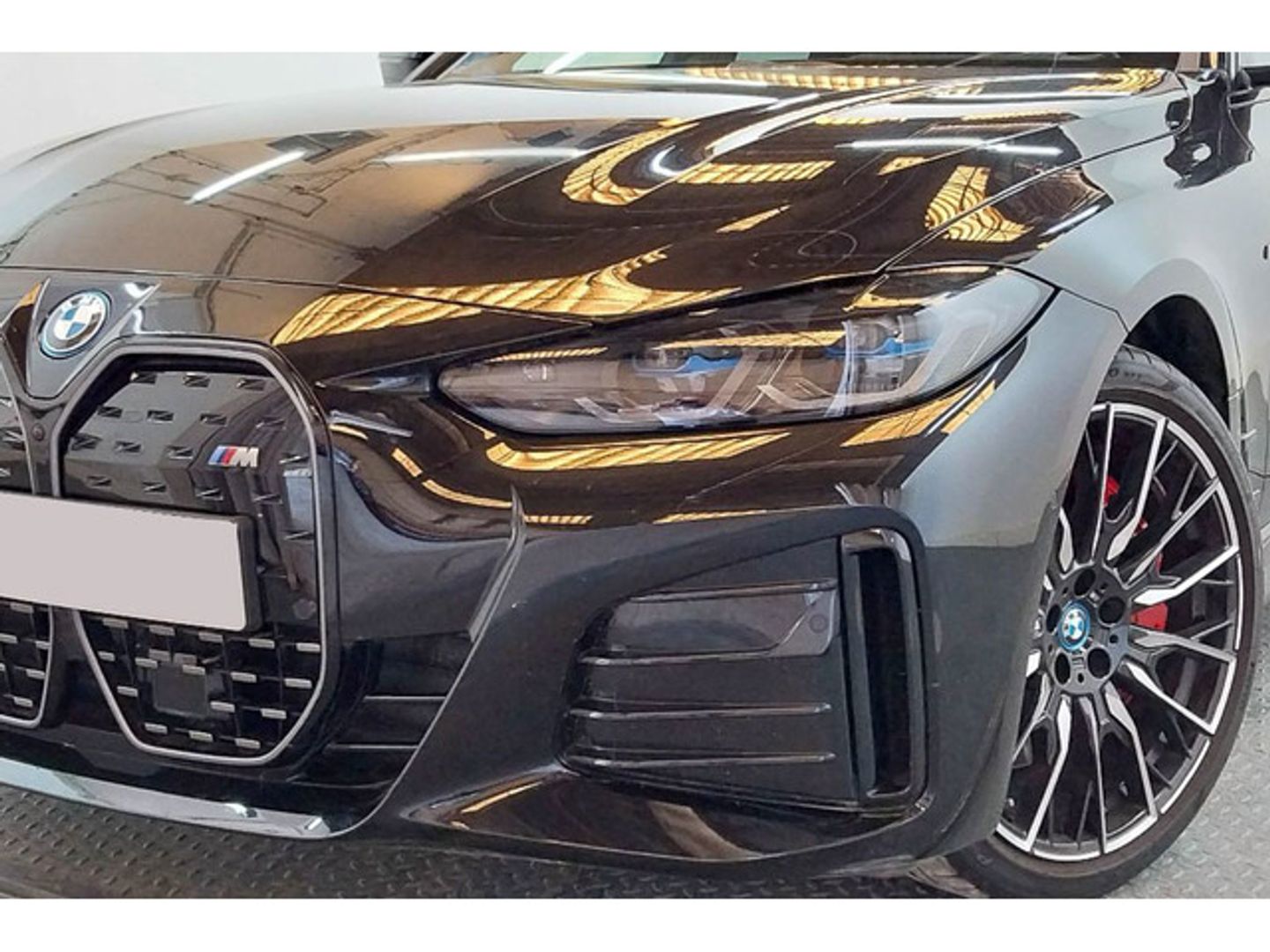 BMW i4 M50 400 kW (544 CV)