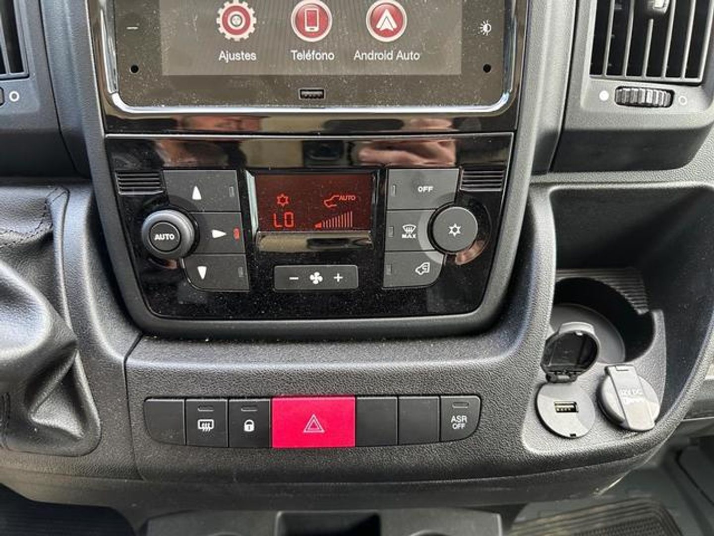 Citroen Jumper Furgon BlueHDi 140 33 L2H2 103 kW (140 CV)