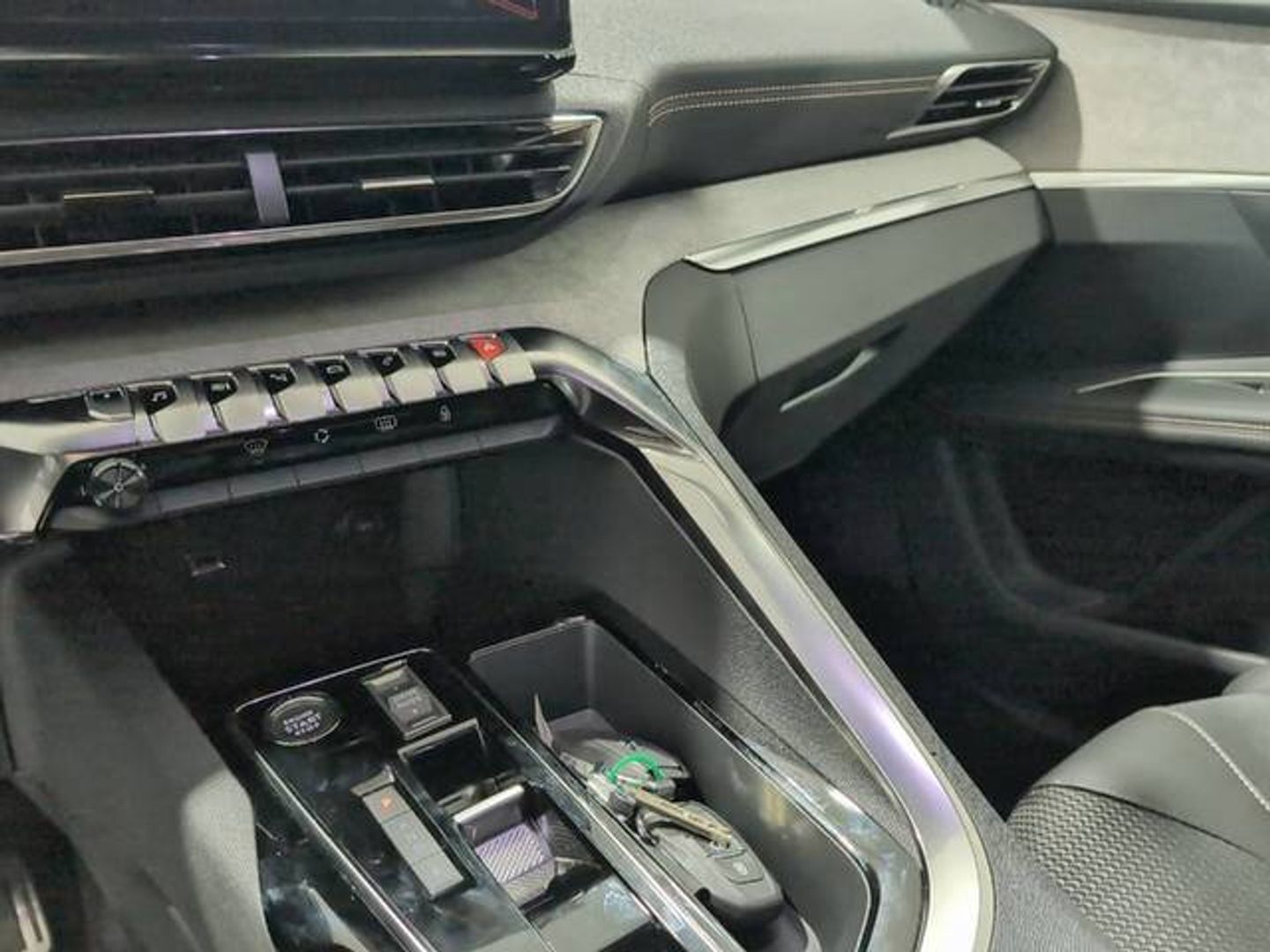 Peugeot 3008 Hybrid 225 GT e-EAT8 165 kW (225 CV)