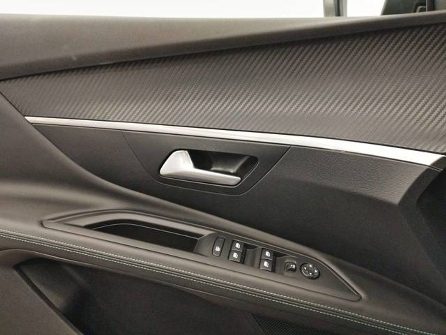 Peugeot 3008 Hybrid 225 GT e-EAT8 165 kW (225 CV)