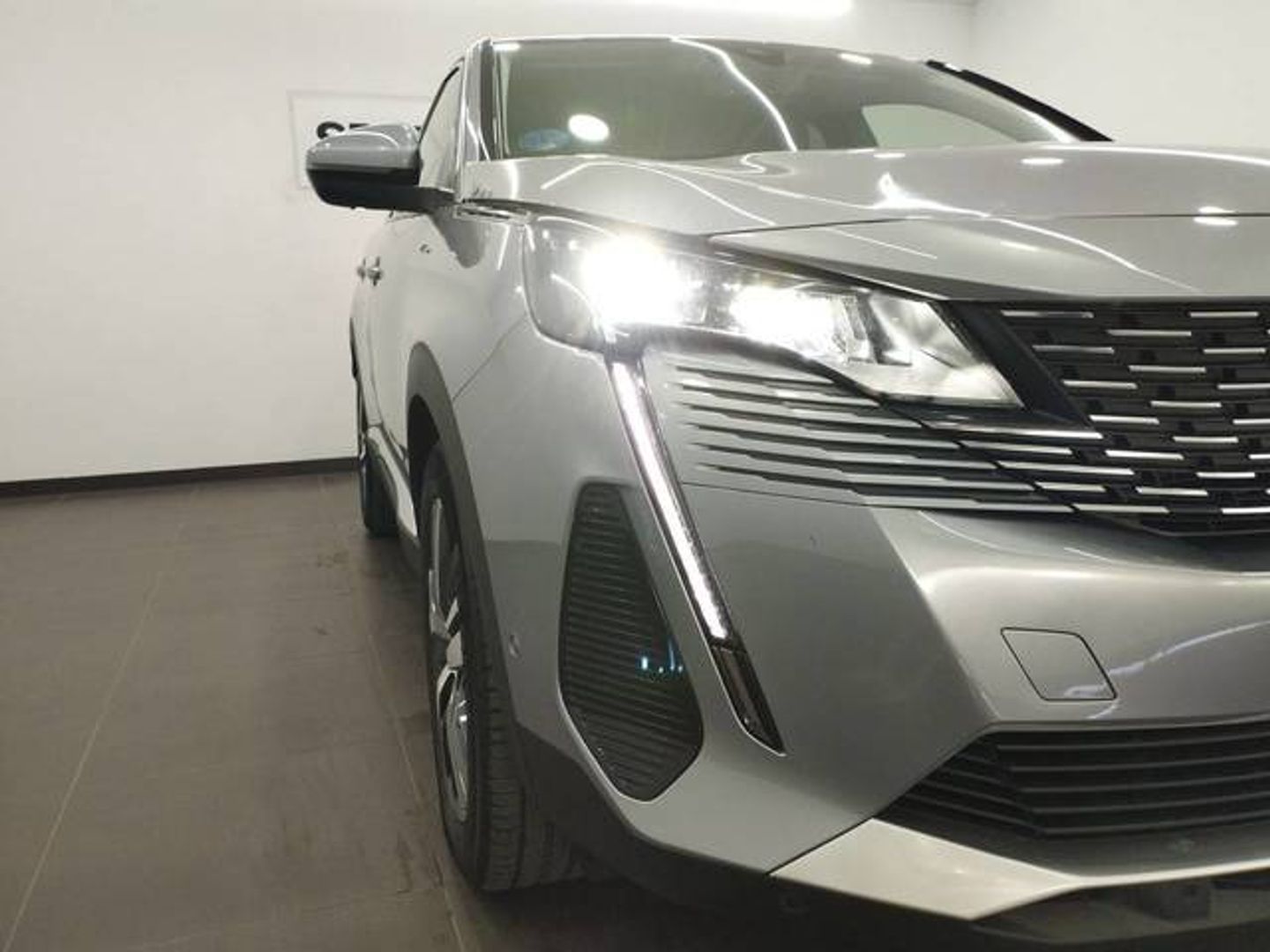 Peugeot 3008 Hybrid 225 GT e-EAT8 165 kW (225 CV)
