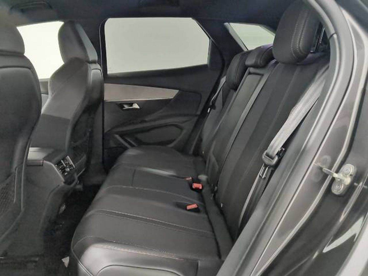 Peugeot 3008 Hybrid 225 GT e-EAT8 165 kW (225 CV)