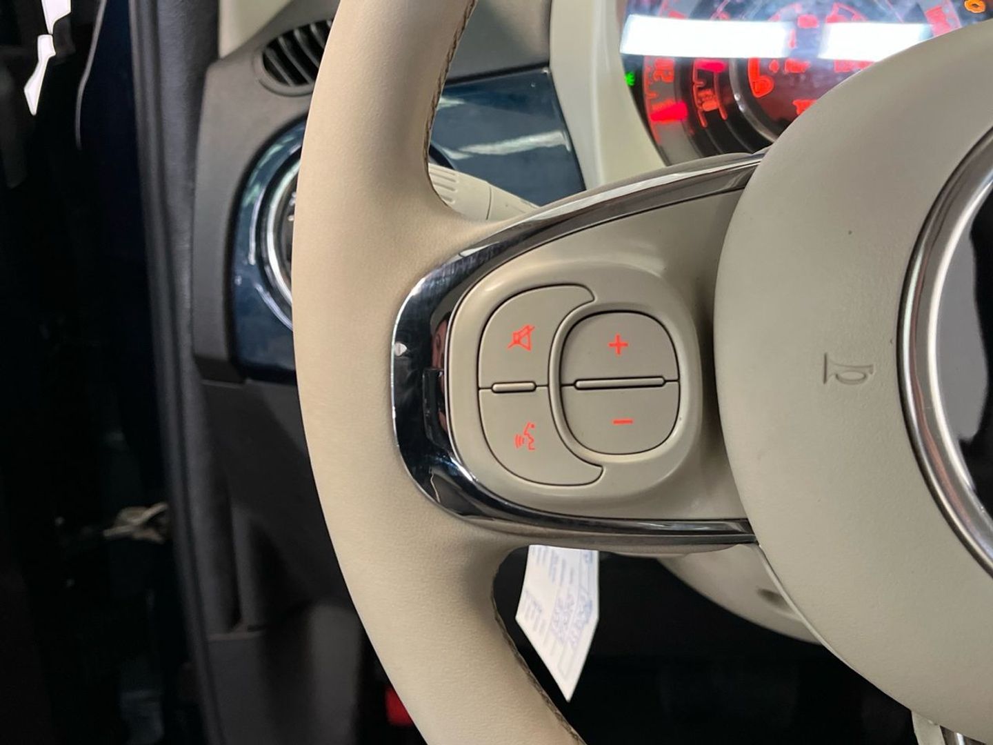 Fiat 500 1.2 8v Lounge MTA 51 kW (69 CV)