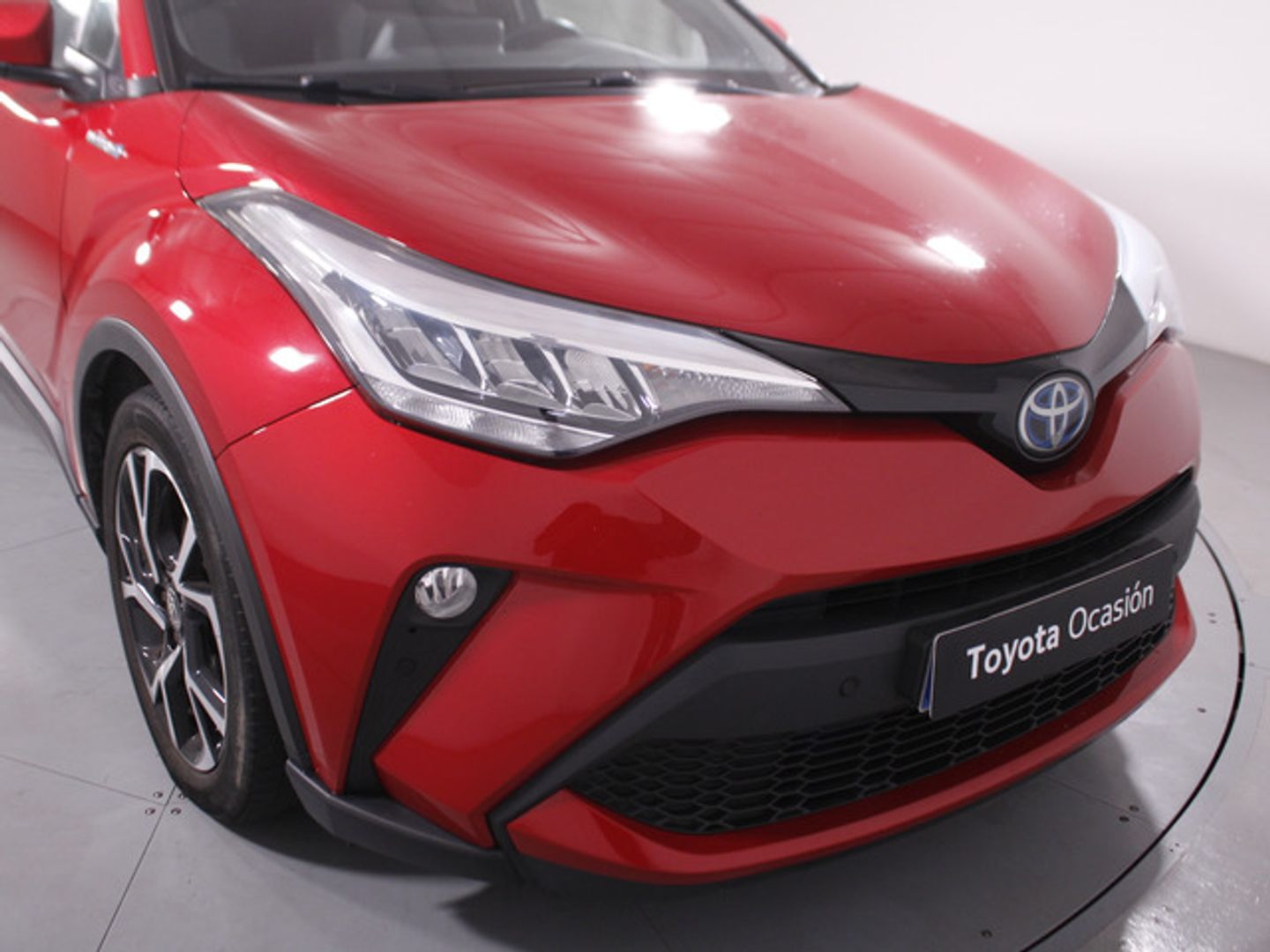Toyota C-HR 1.8 125H Advance 90 kW (122 CV)