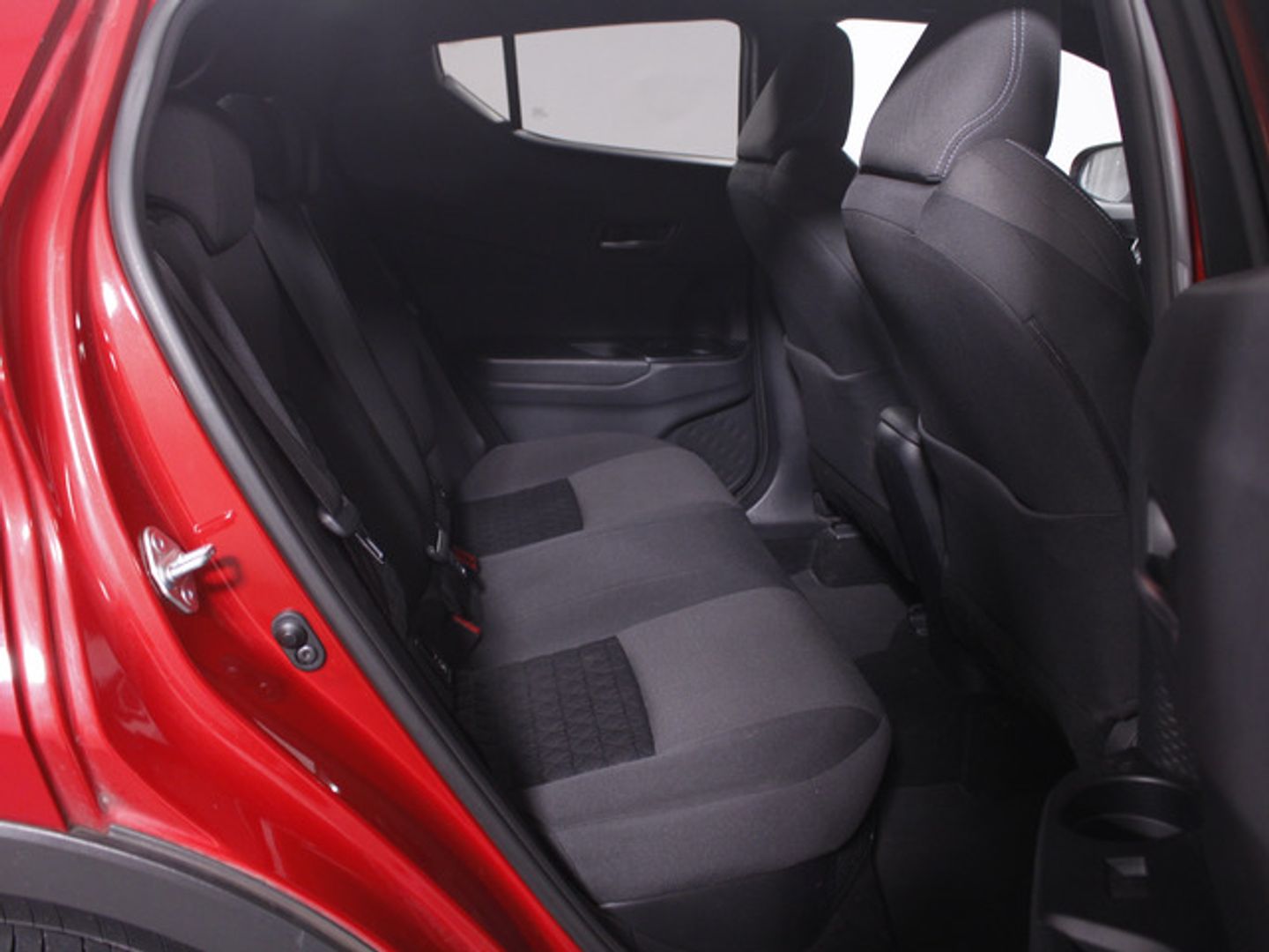 Toyota C-HR 1.8 125H Advance 90 kW (122 CV)