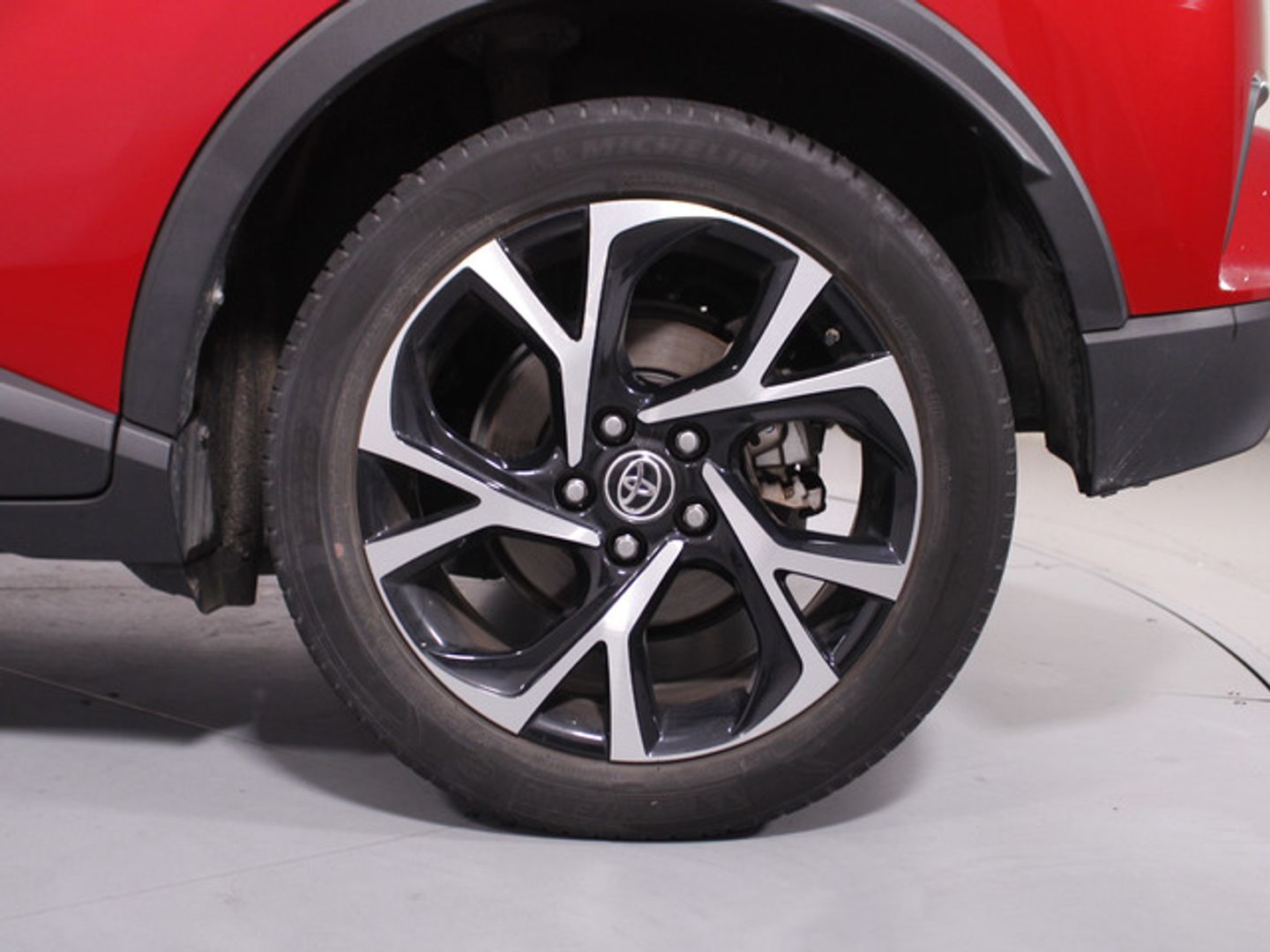 Toyota C-HR 1.8 125H Advance 90 kW (122 CV)