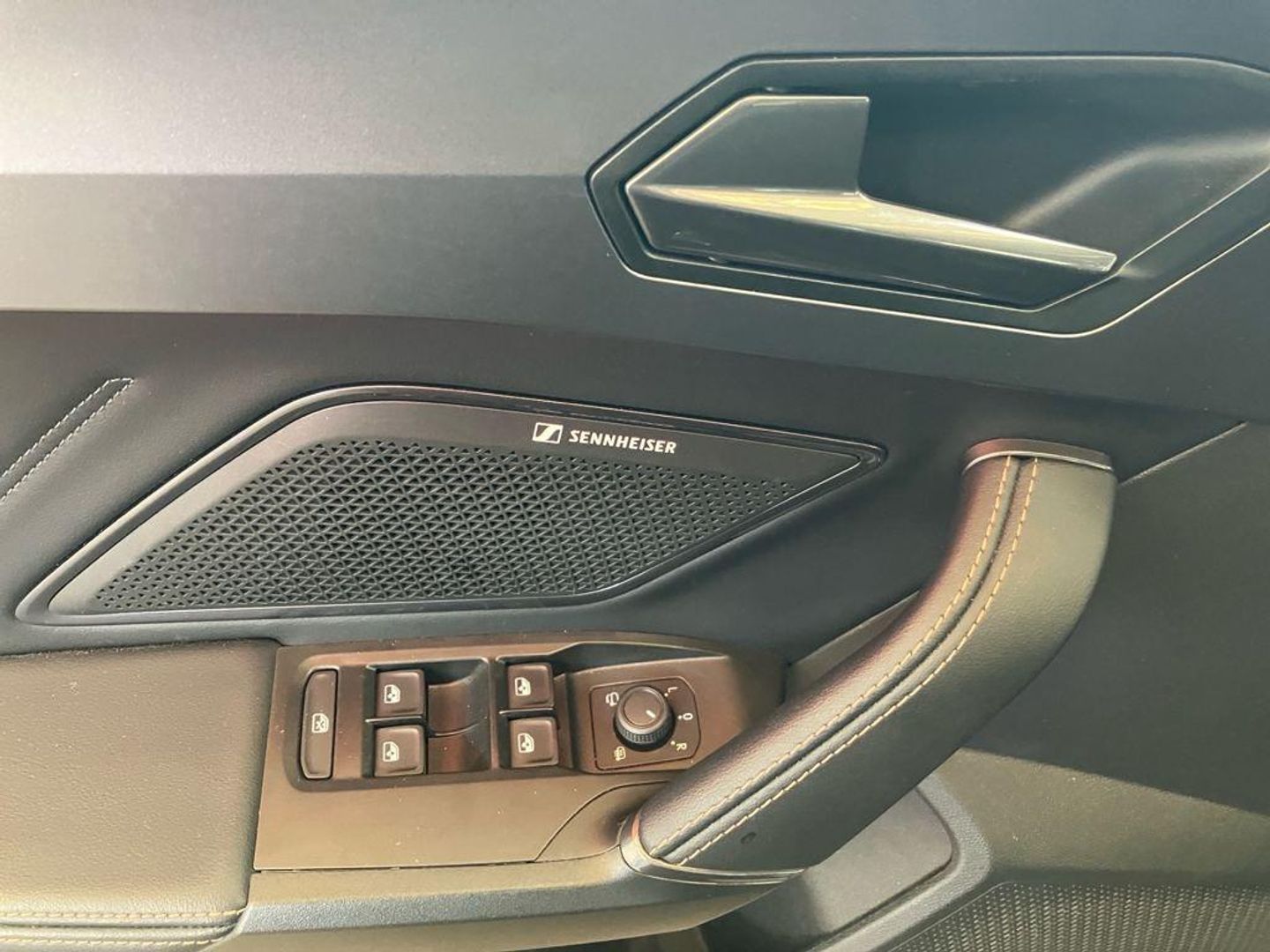 CUPRA León 1.5 eTSI DSG 110 kW (150 CV)