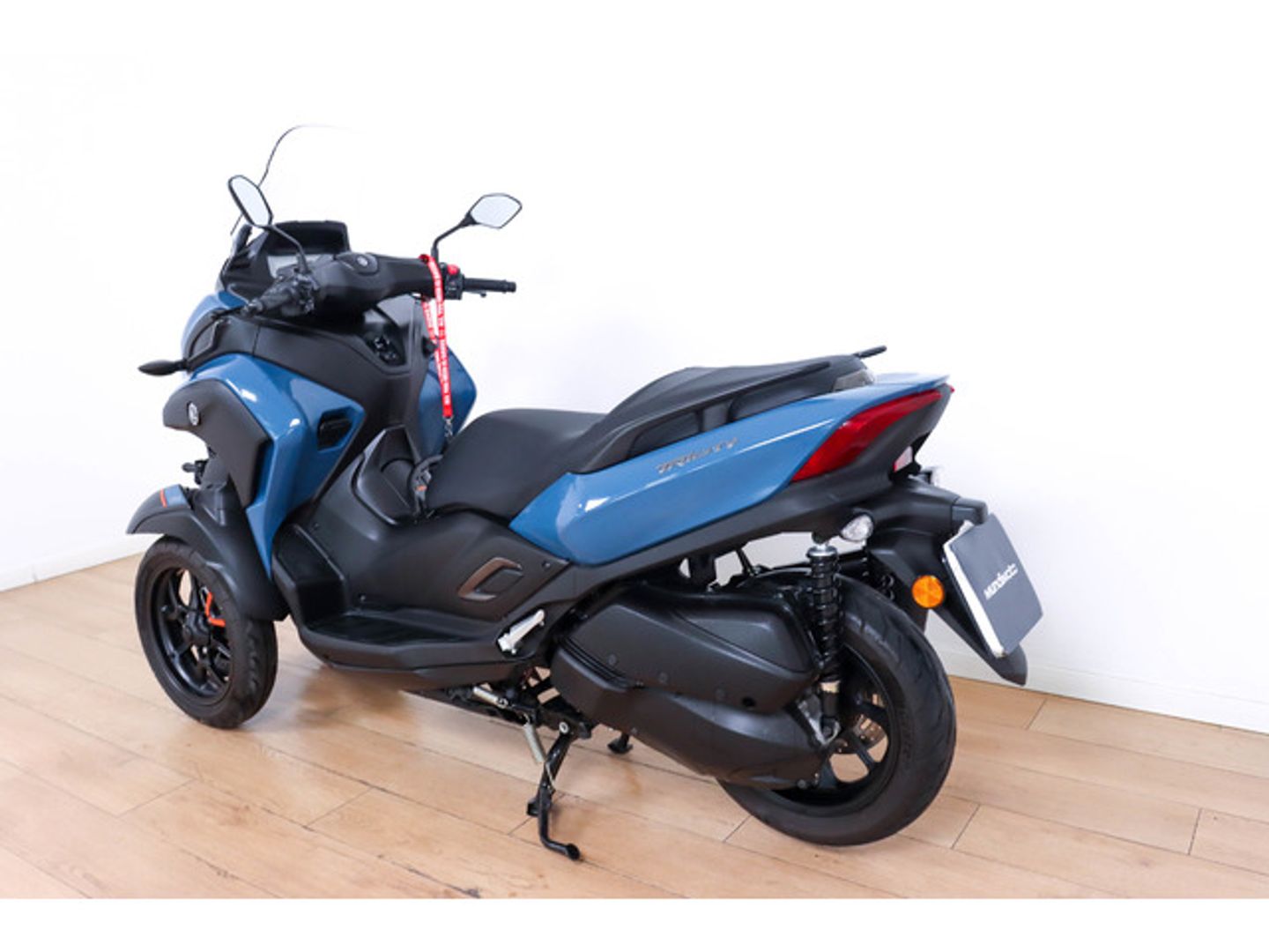 YAMAHA Tricity 300