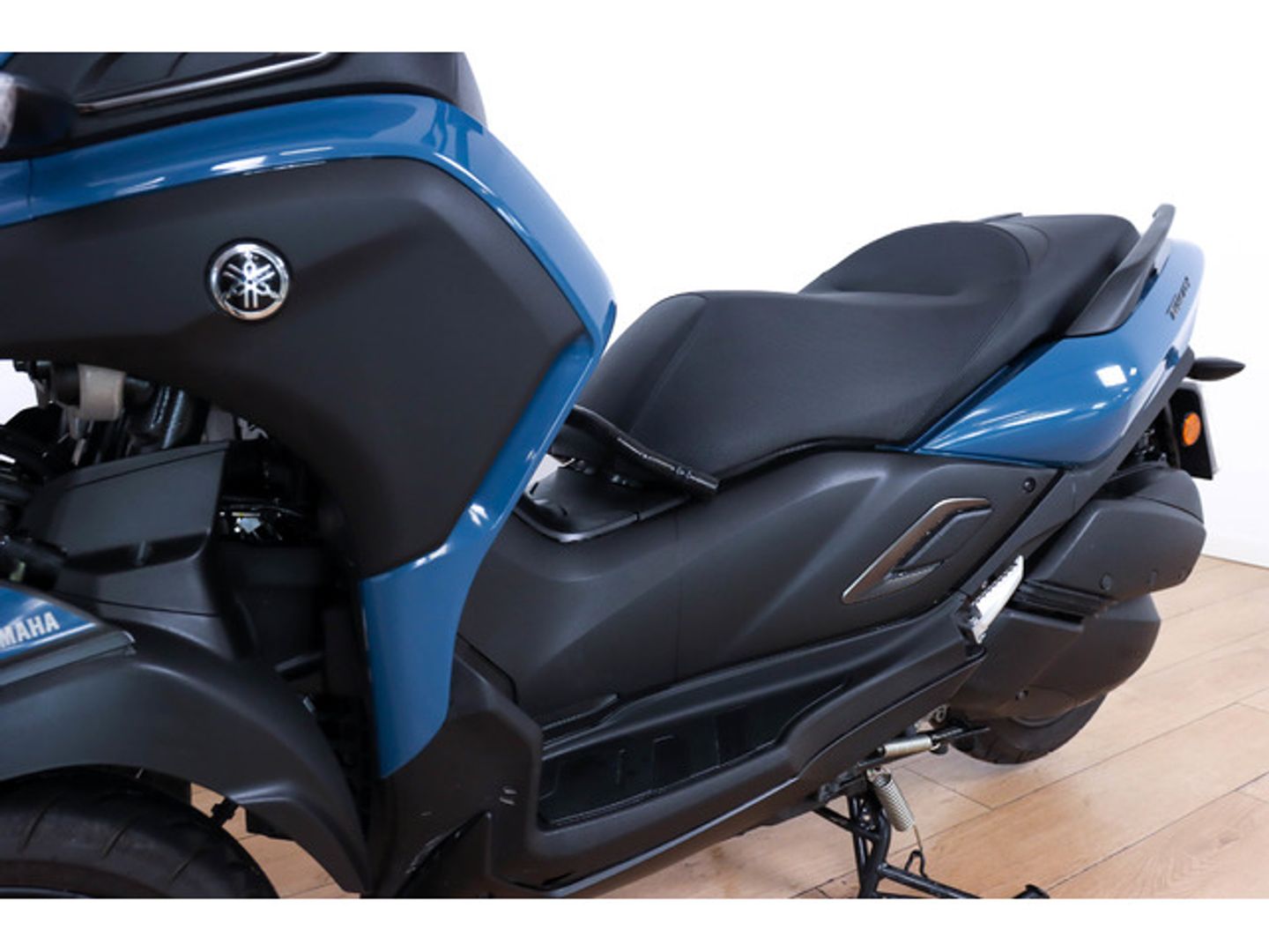 YAMAHA Tricity 300