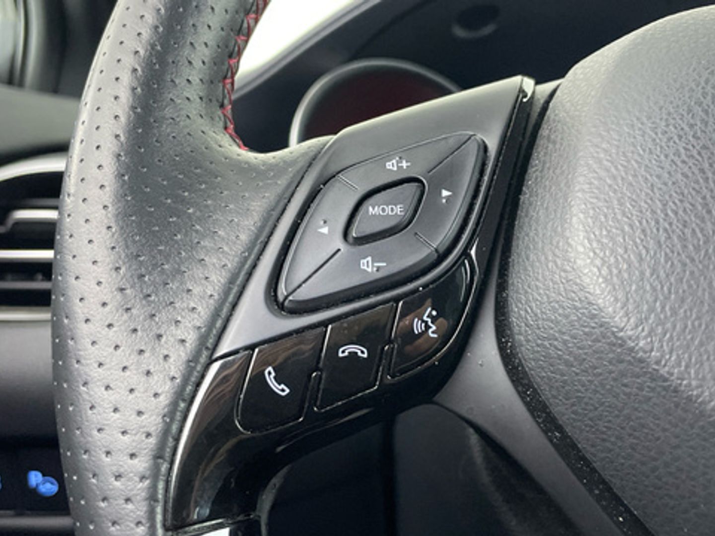 Toyota C-HR 180H GR Sport 135 kW (184 CV)