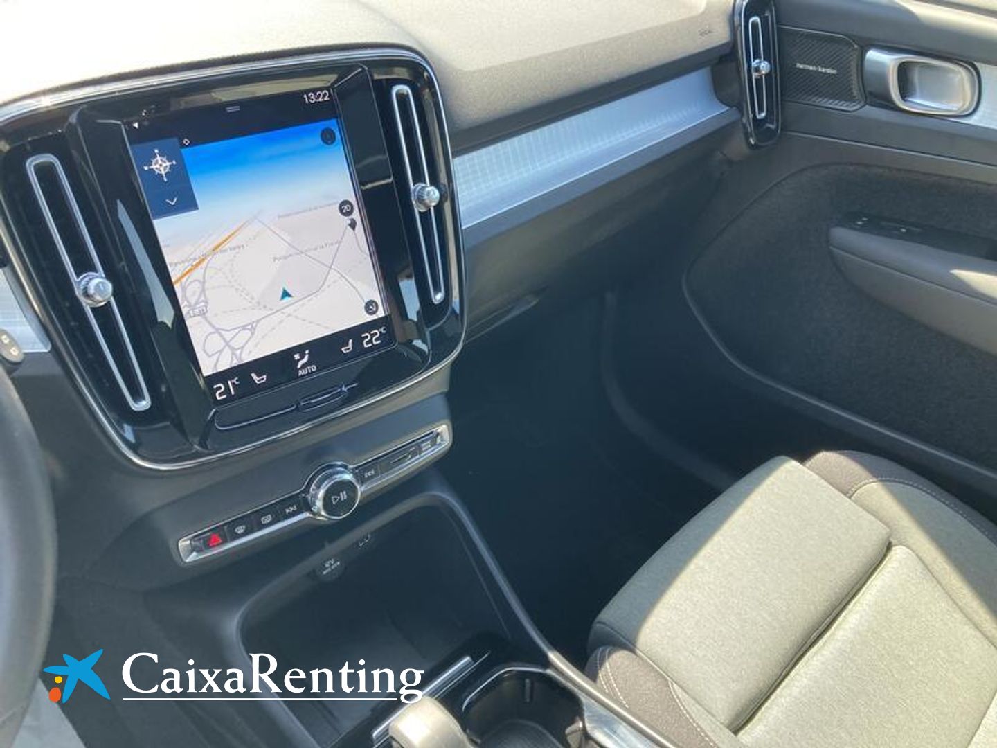 Volvo XC40 T4 PHEV Recharge Plus Dark Auto 155 kW (211 CV)