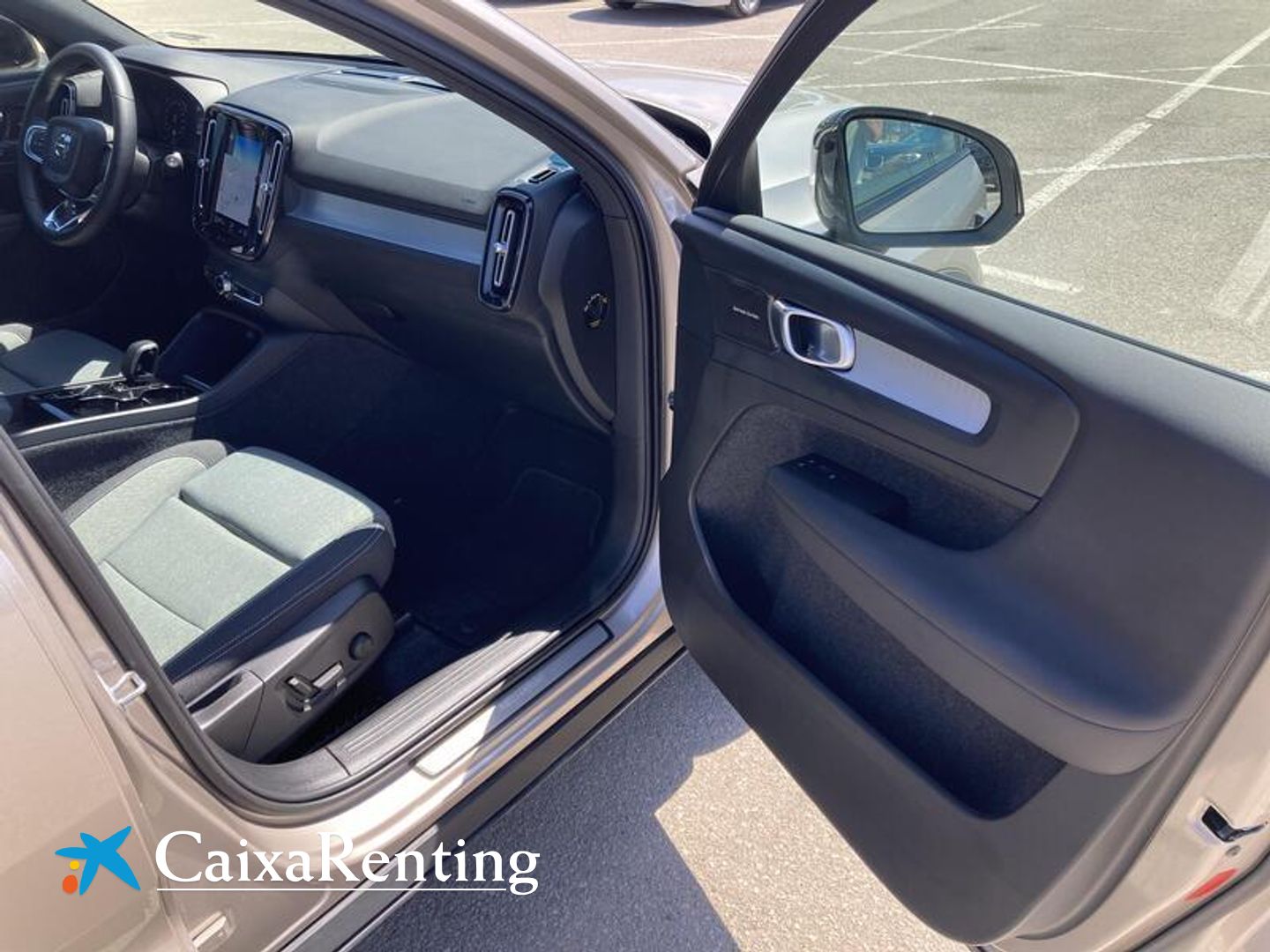 Volvo XC40 T4 PHEV Recharge Plus Dark Auto 155 kW (211 CV)