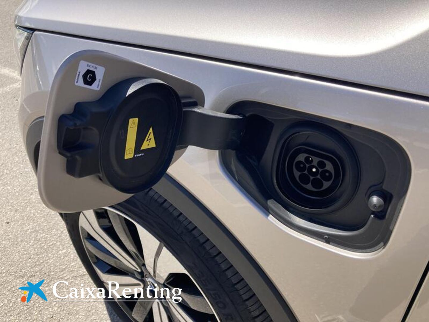 Volvo XC40 T4 PHEV Recharge Plus Dark Auto 155 kW (211 CV)