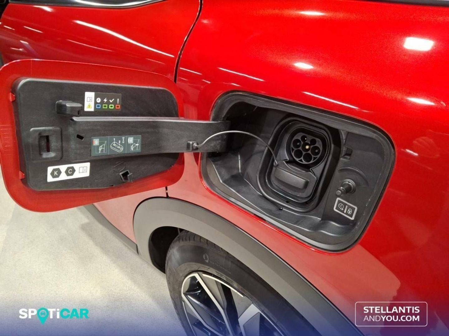 Citroen ë-C4 eléctrico 50kWh Shine 100 kW (136 CV)