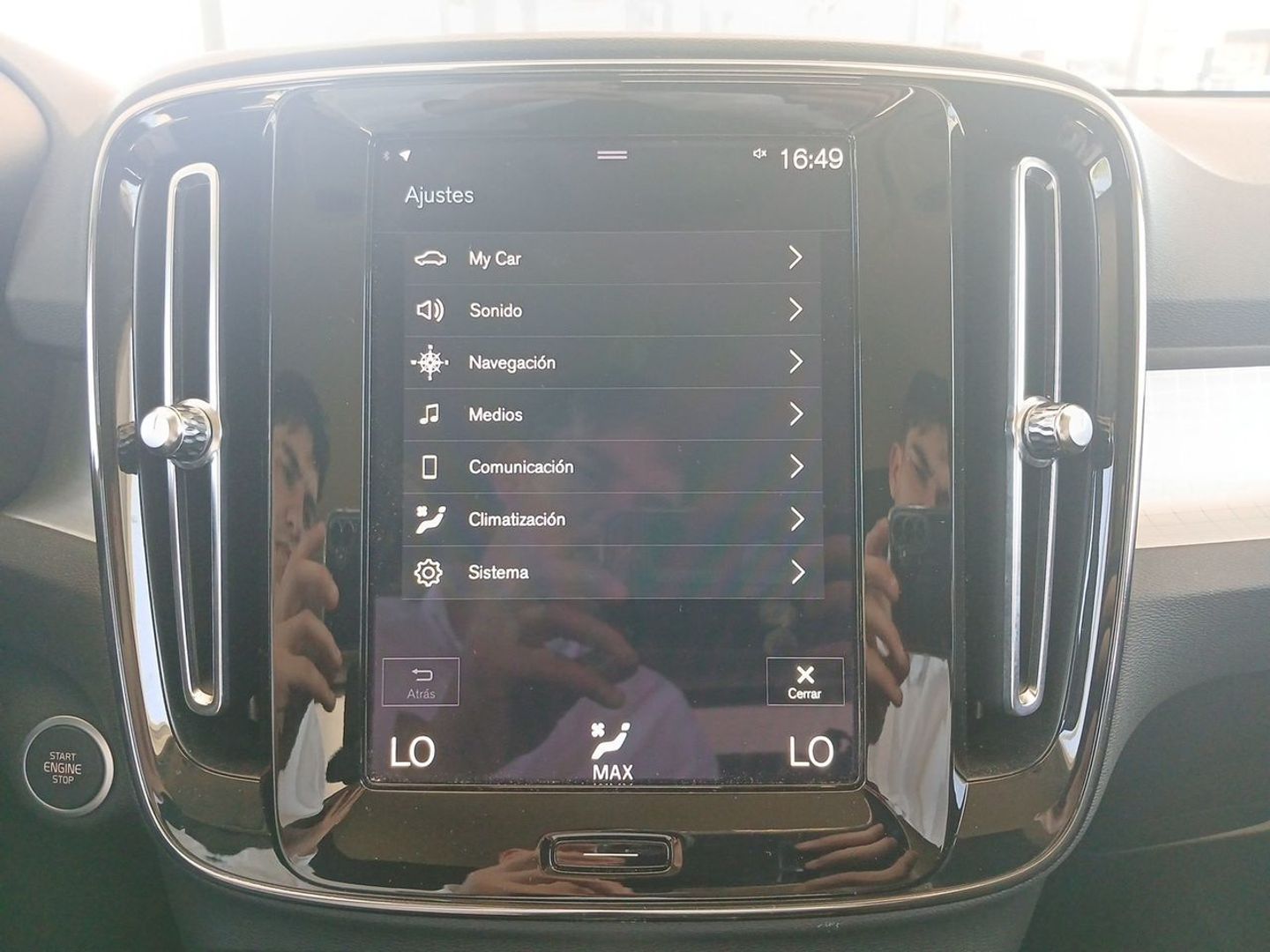 Volvo XC40 T2 Core 95 kW (129 CV)