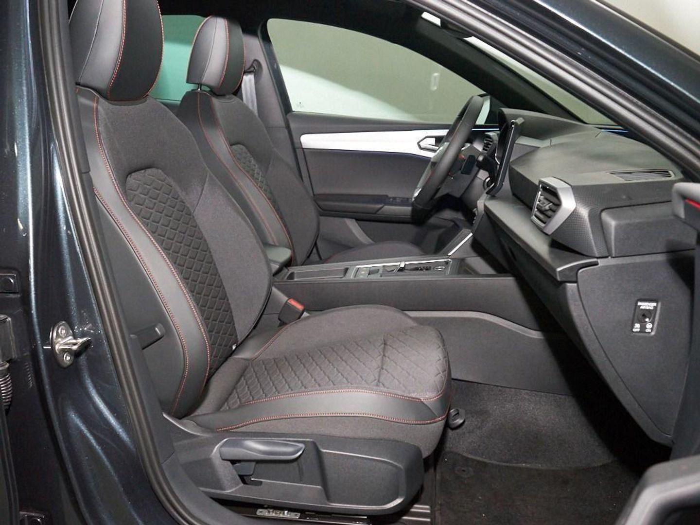 SEAT León 1.5 eTSI S&S FR Special Edition Vision DSG 110 kW (150 CV)