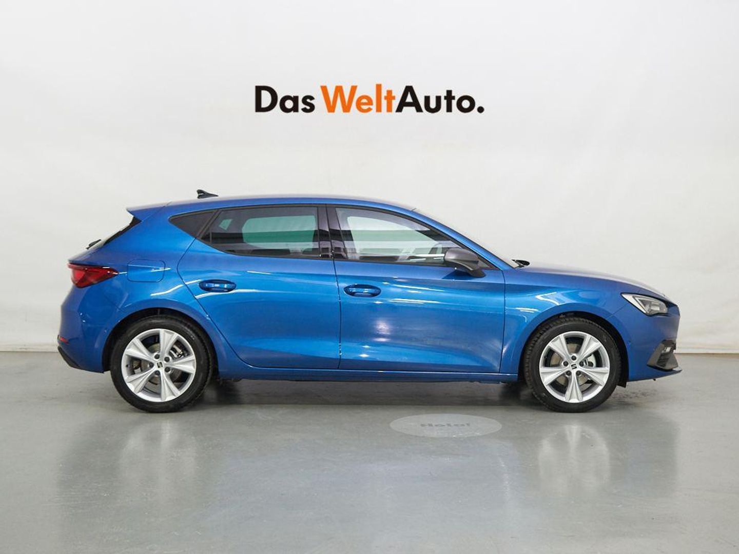 SEAT León 1.0 eTSI S&S FR 25 Aniversario DSG 81 kW (110 CV)