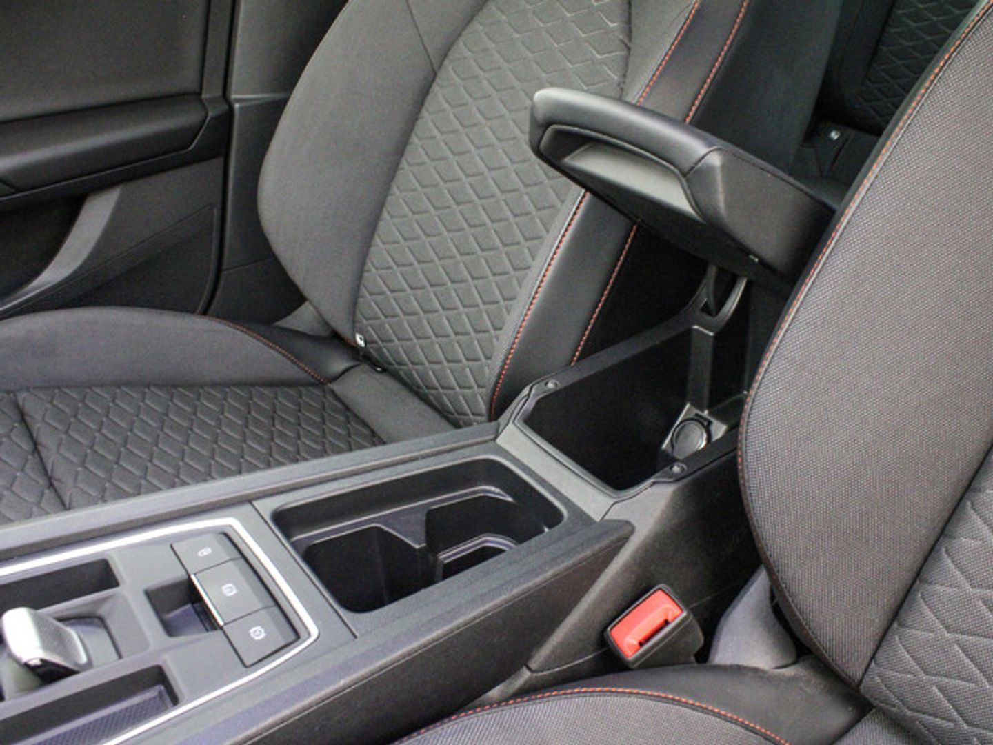 SEAT Leon ST 1.5 eTSI S&S FR Special Edition Vision DSG 110 kW (150 CV)
