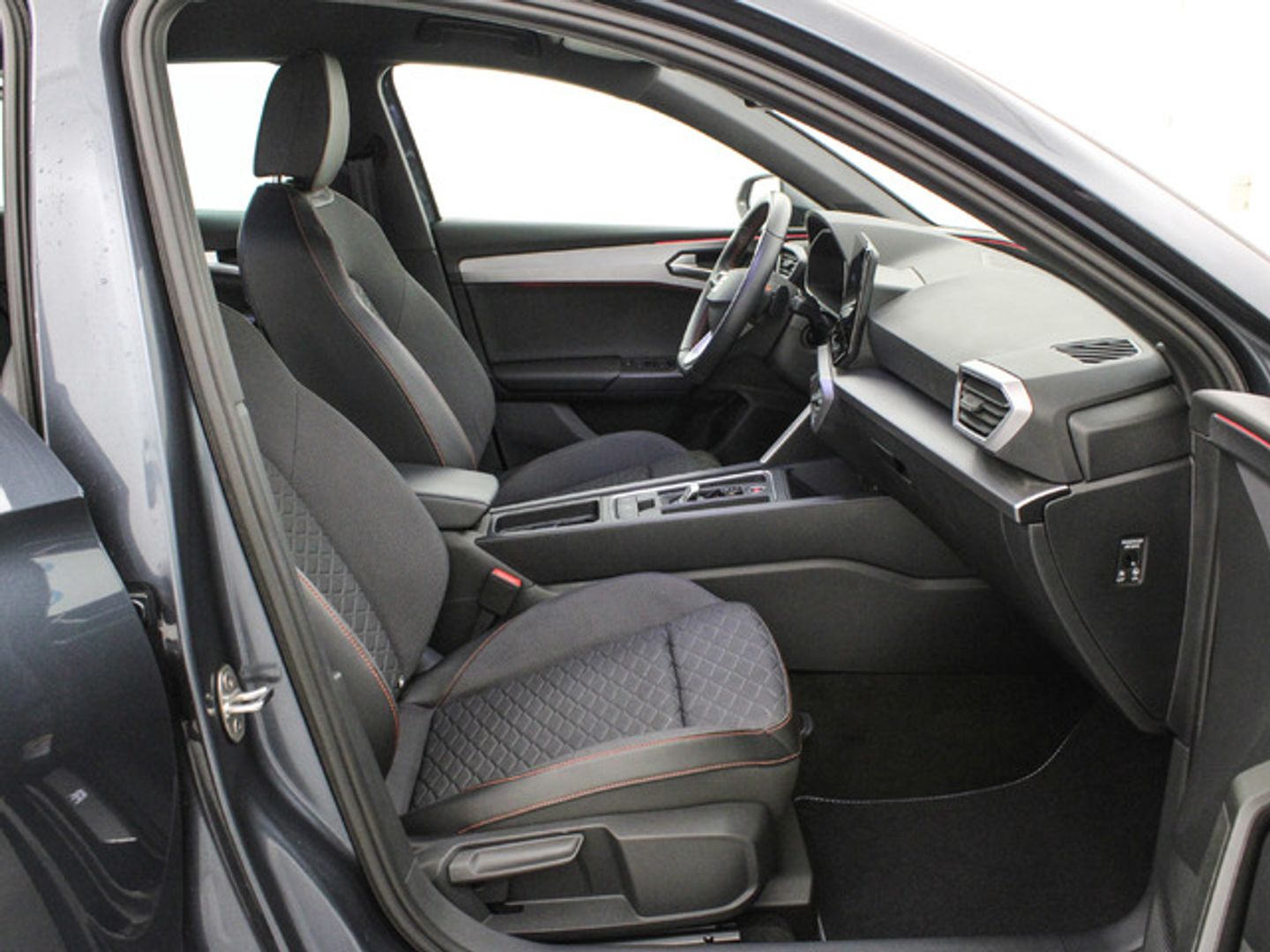 SEAT Leon ST 1.5 eTSI S&S FR Special Edition Vision DSG 110 kW (150 CV)