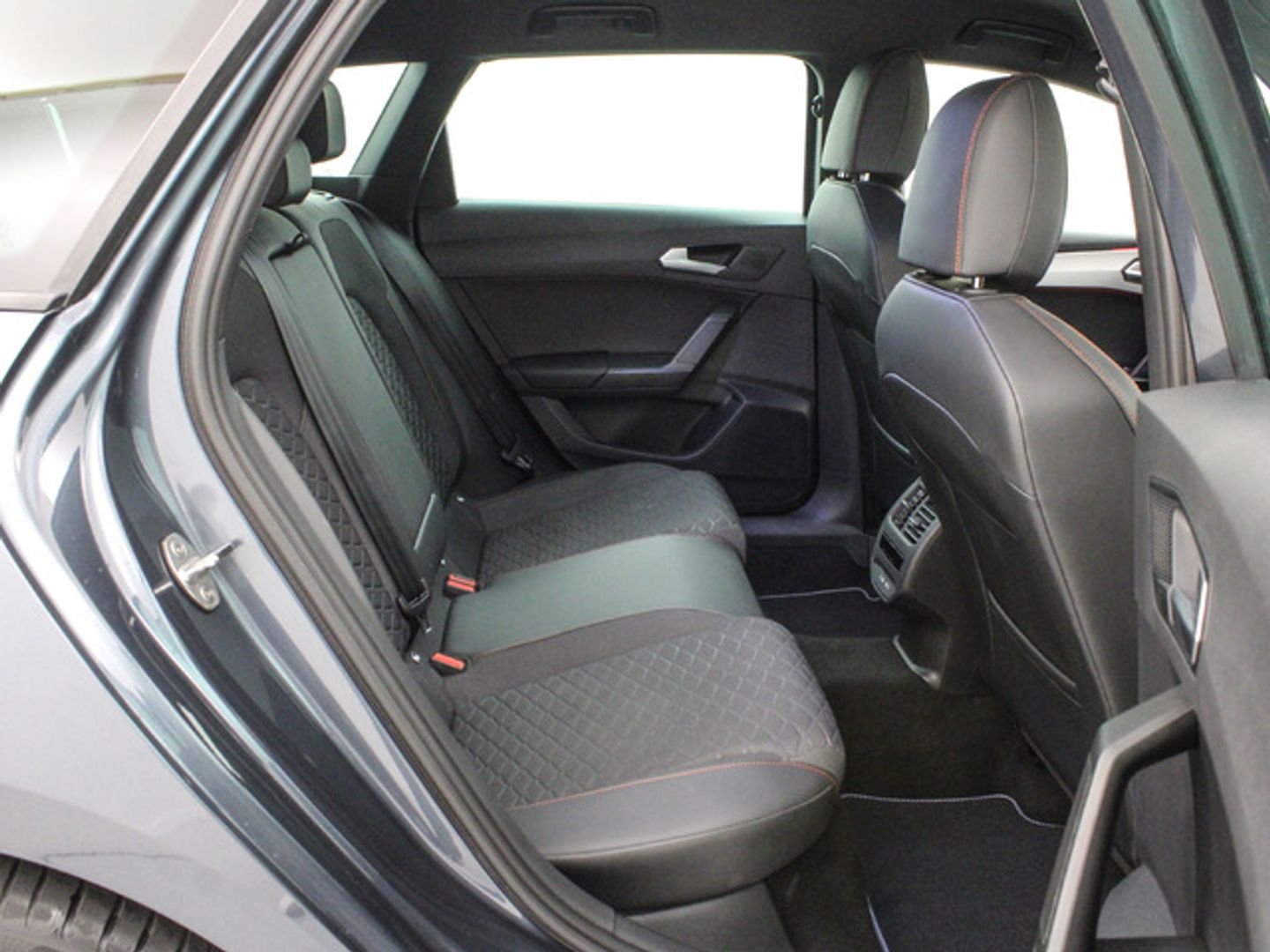SEAT Leon ST 1.5 eTSI S&S FR Special Edition Vision DSG 110 kW (150 CV)