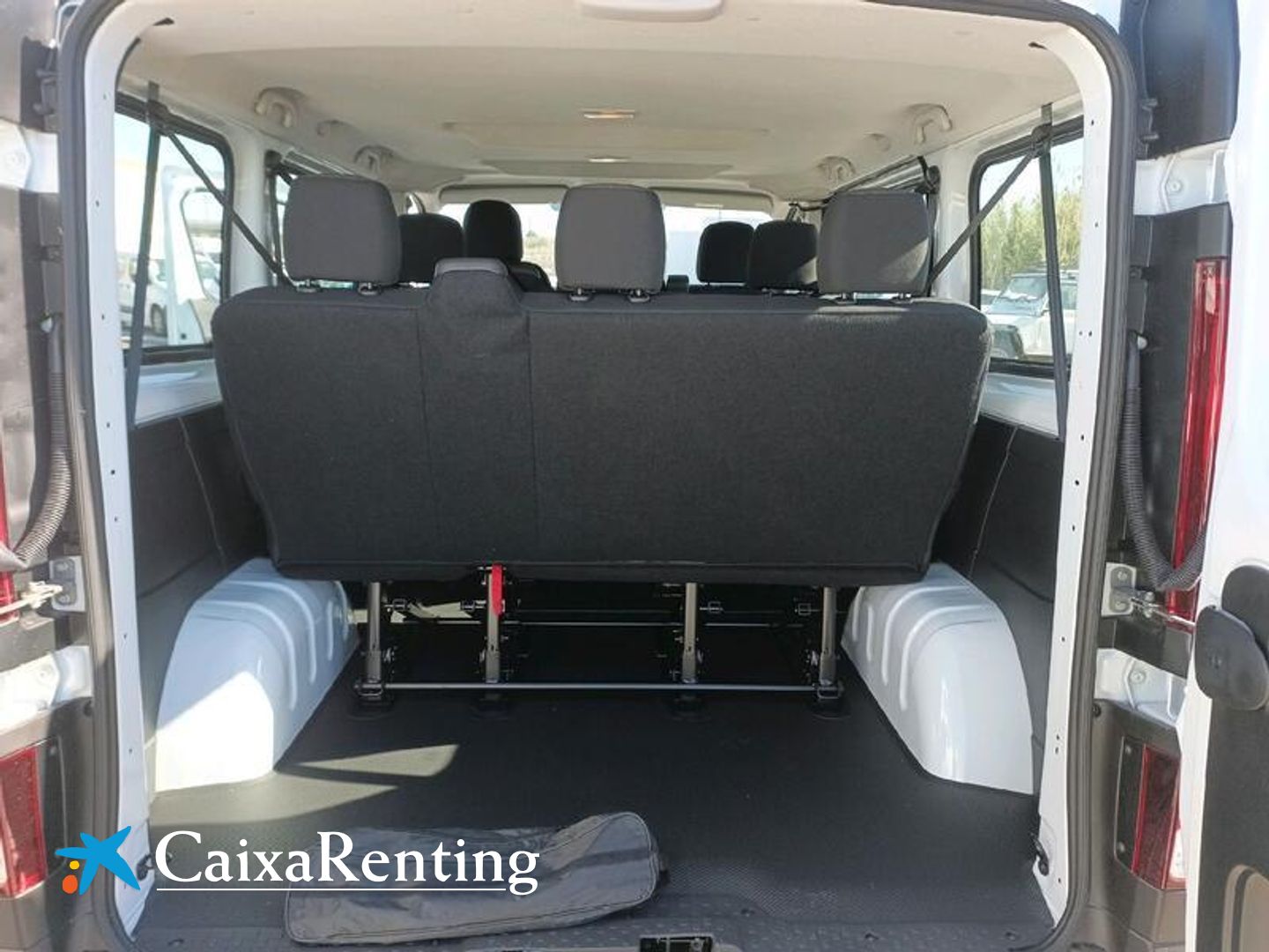 Nissan Primastar Combi 9 2.0 dCi L1H1 1T Acenta 81 kW (110 CV)