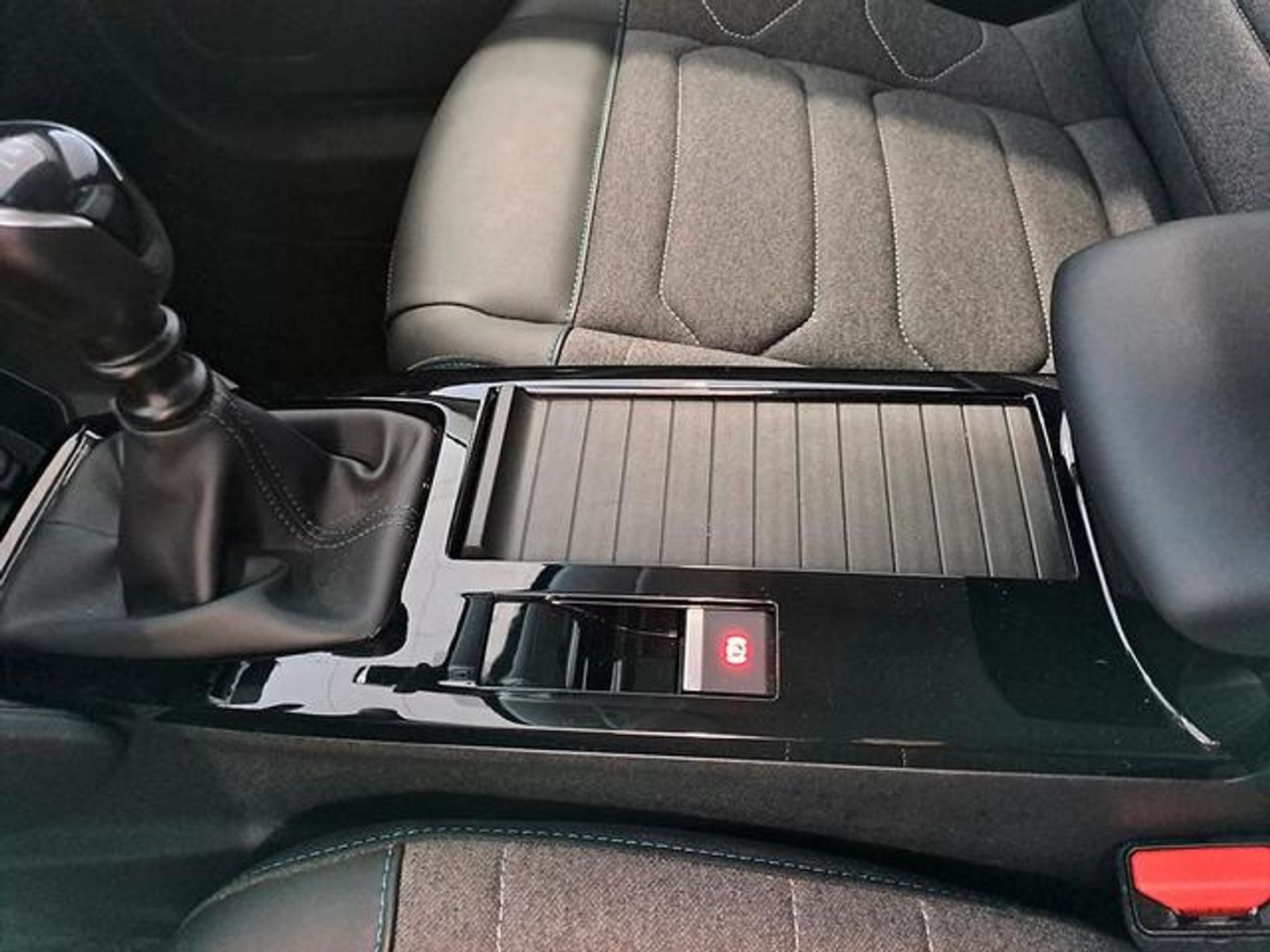 Citroen C4 PureTech 130 S&S 6v Feel Pack 96 kW (130 CV)