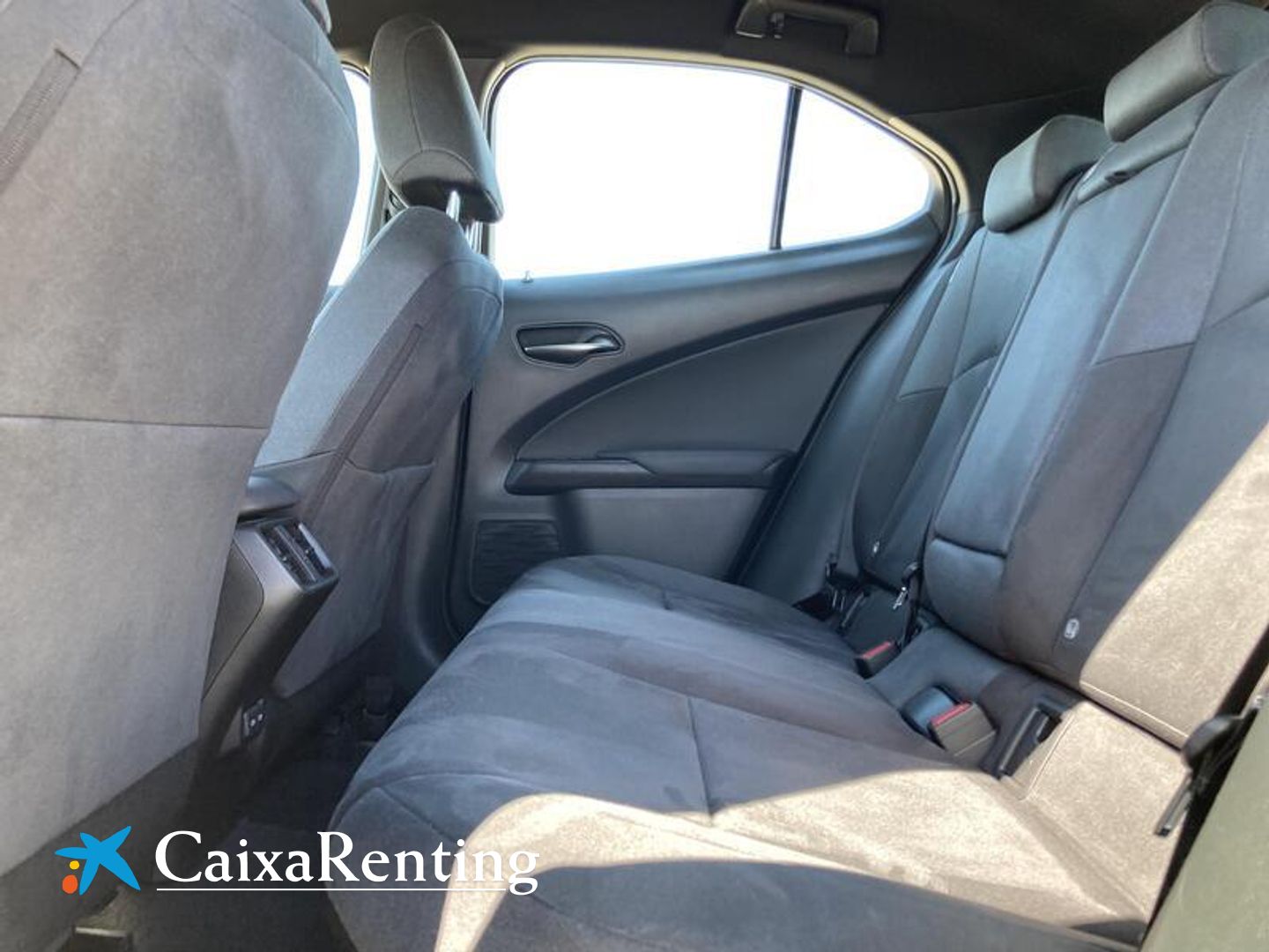 Lexus UX UX 250h Business 2WD 135 kW (184 CV)