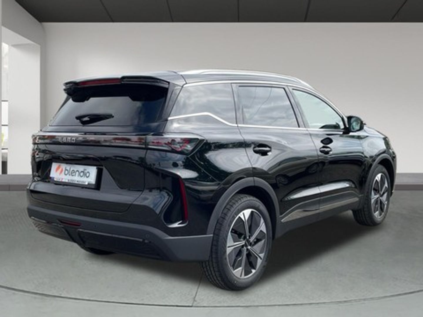 Ebro S700 1.6 TGDI Luxury 7 DCT 108 kW (147 CV)