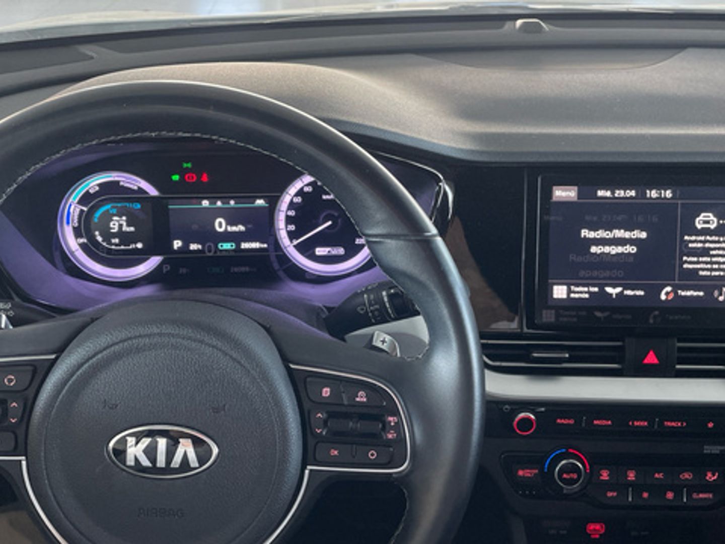 Kia Niro 1.6 GDi HEV Concept 104 kW (141 CV)
